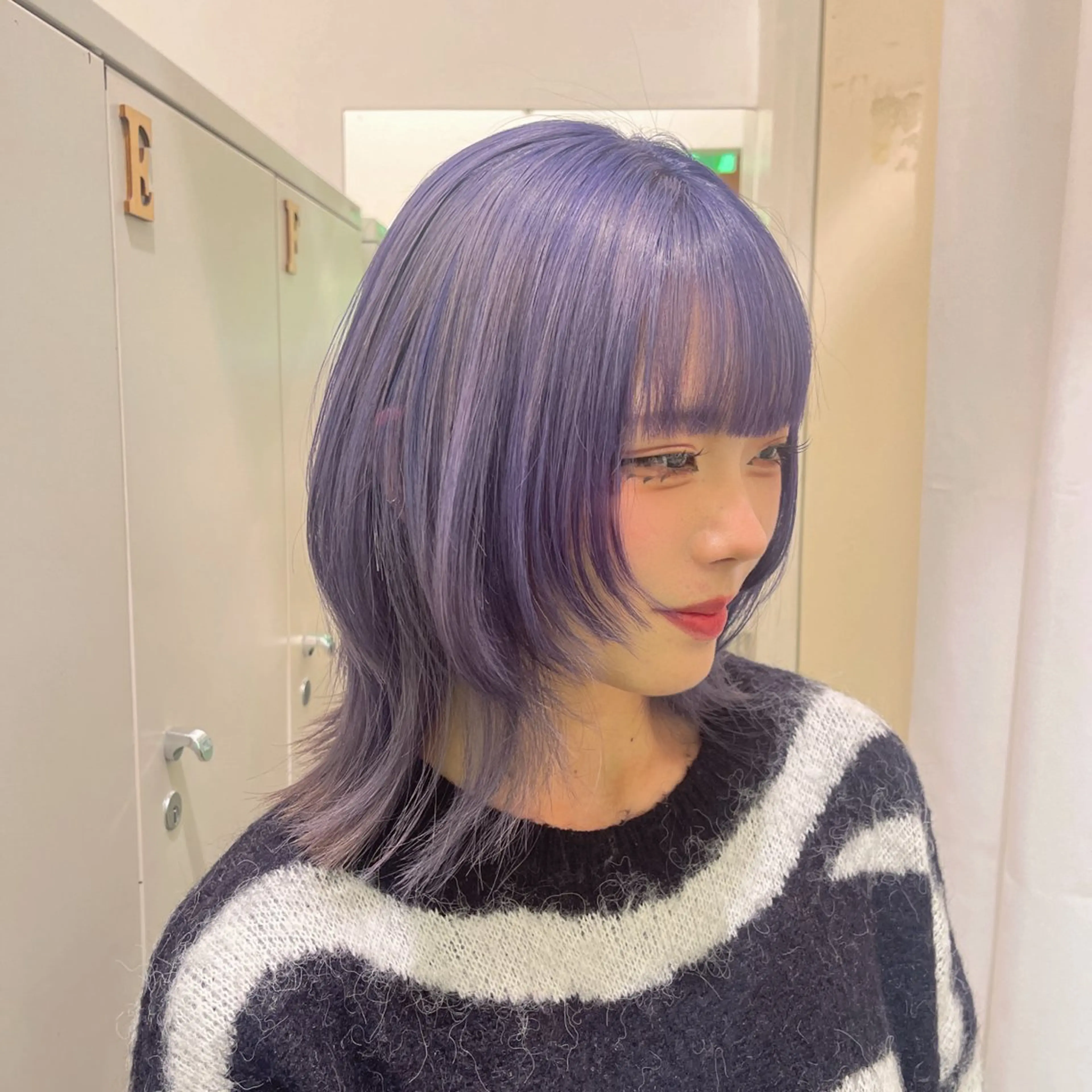 ミディアム カラー ブリーチ ヘアカラー レイヤー/エクステ /優衣のヘアスタイル