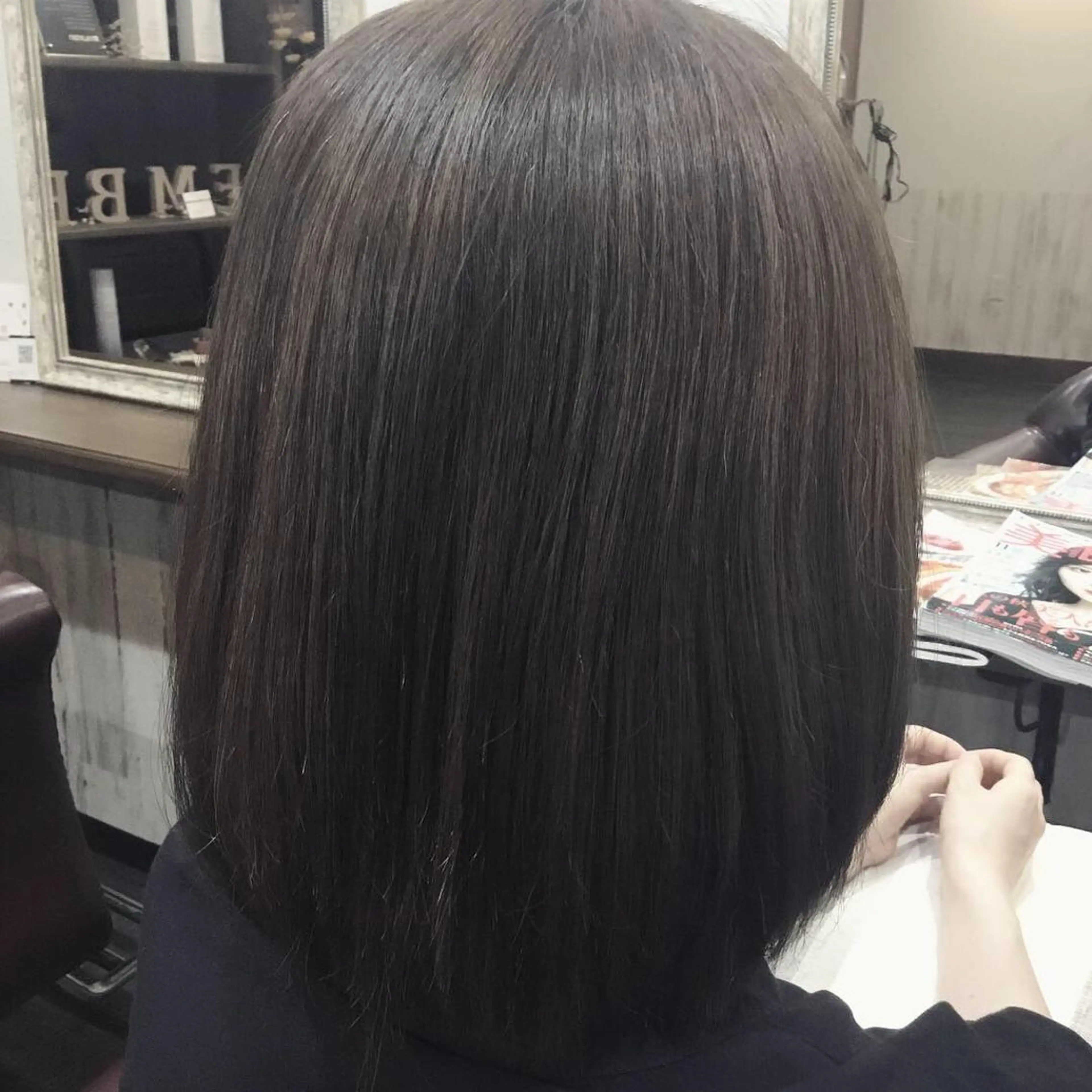 ミディアム カラー 金崎 新吾のヘアスタイル