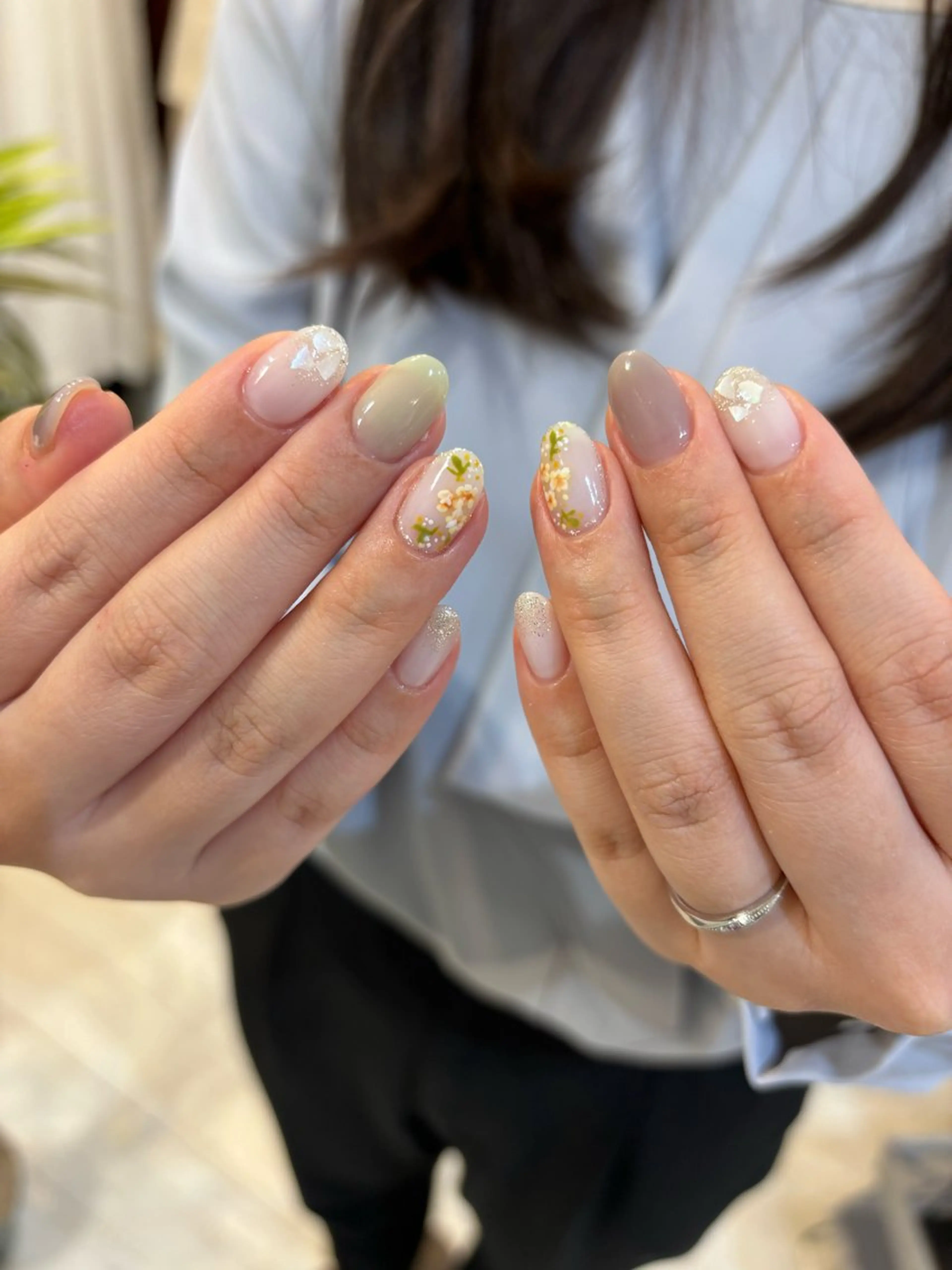 ネイル アートネイル フラワーネイル ジェルネイル キラキラネイル マグネットネイル 🌸ロコラッシュ 恵比寿🌸のネイルデザイン