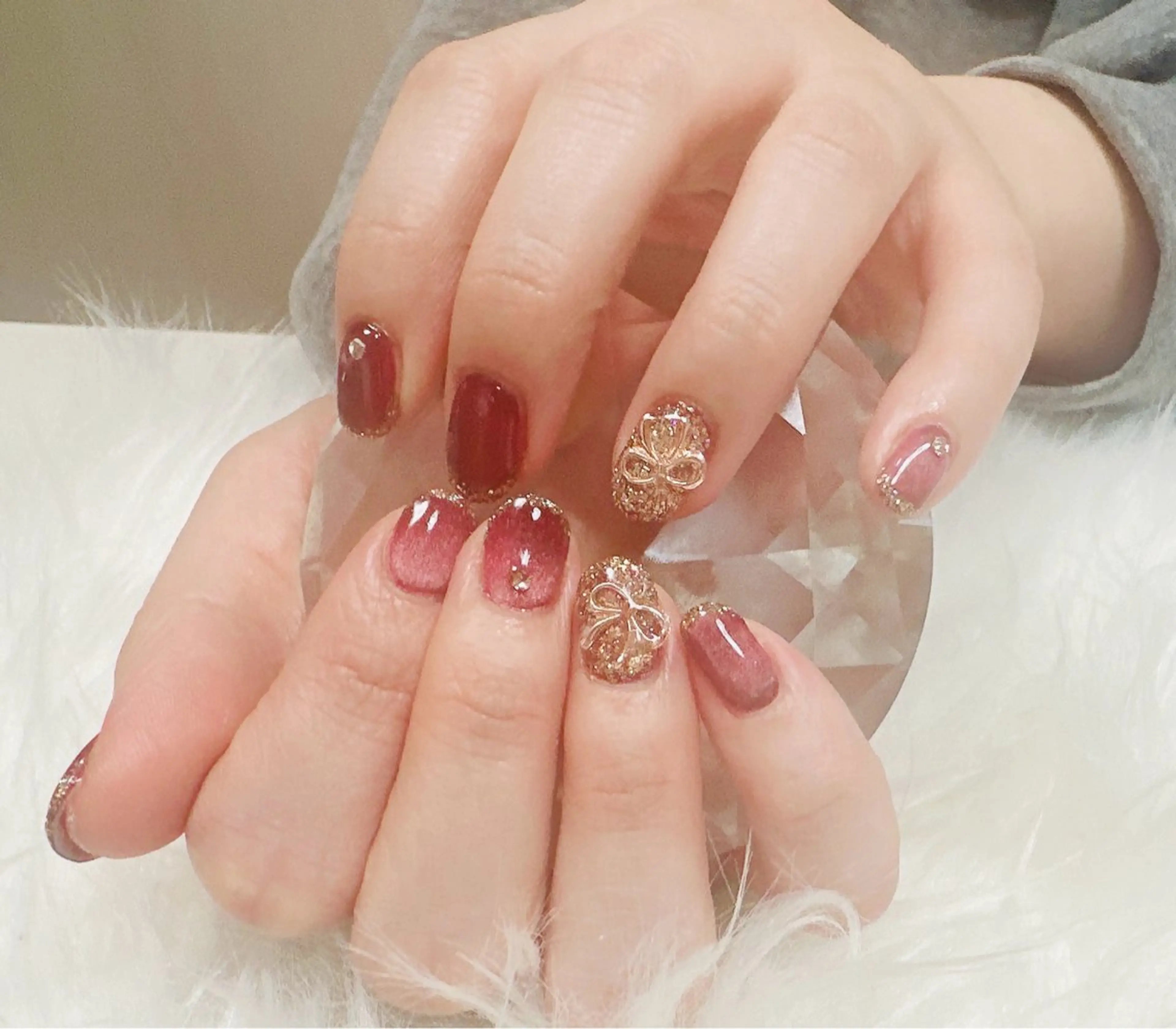 ネイル フレンチネイル ゴールド キラキラネイル マグネットネイル ピンク nailsalon oluoluのネイルデザイン