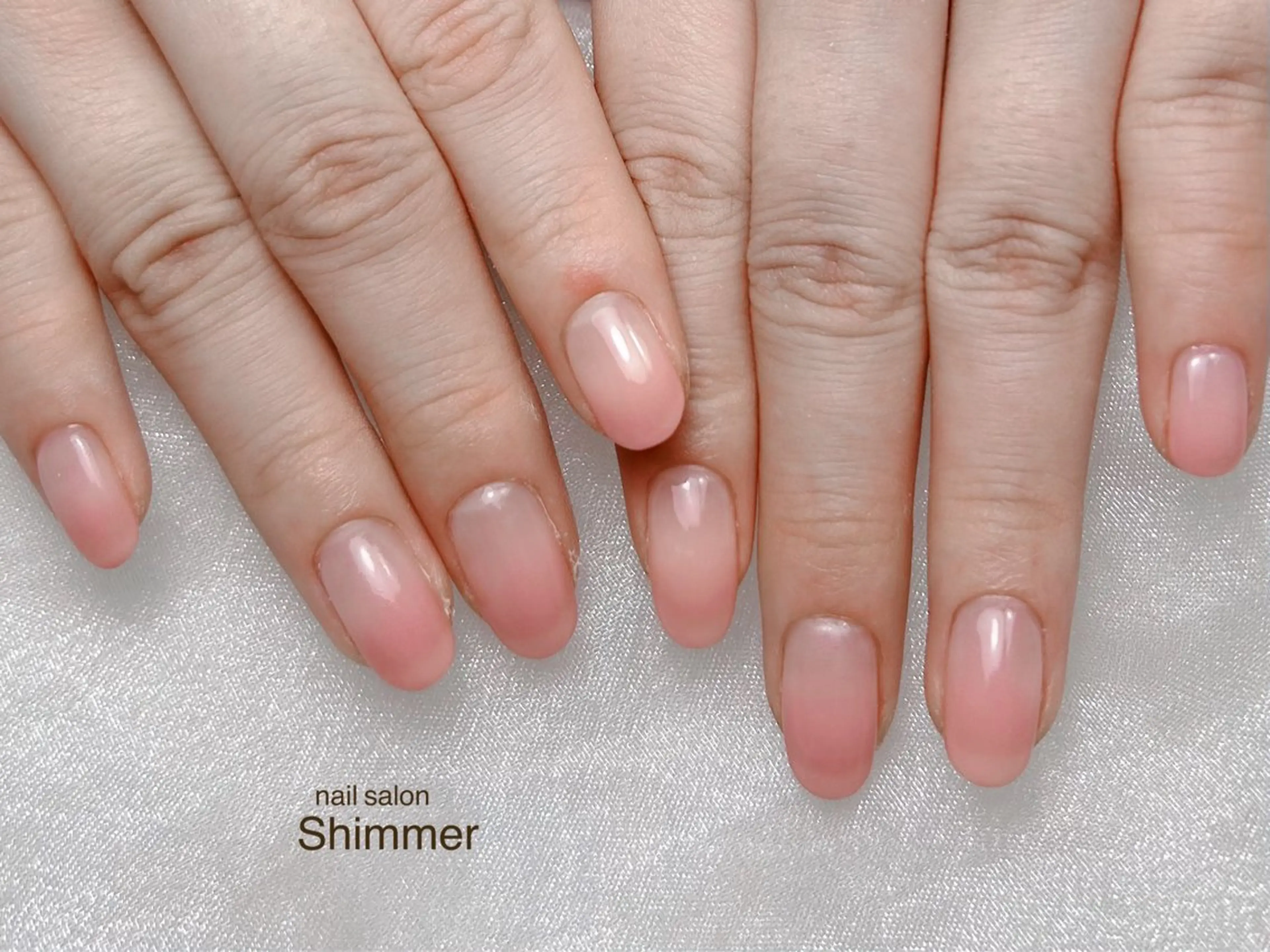 ネイル Shimmer Risaのネイルデザイン