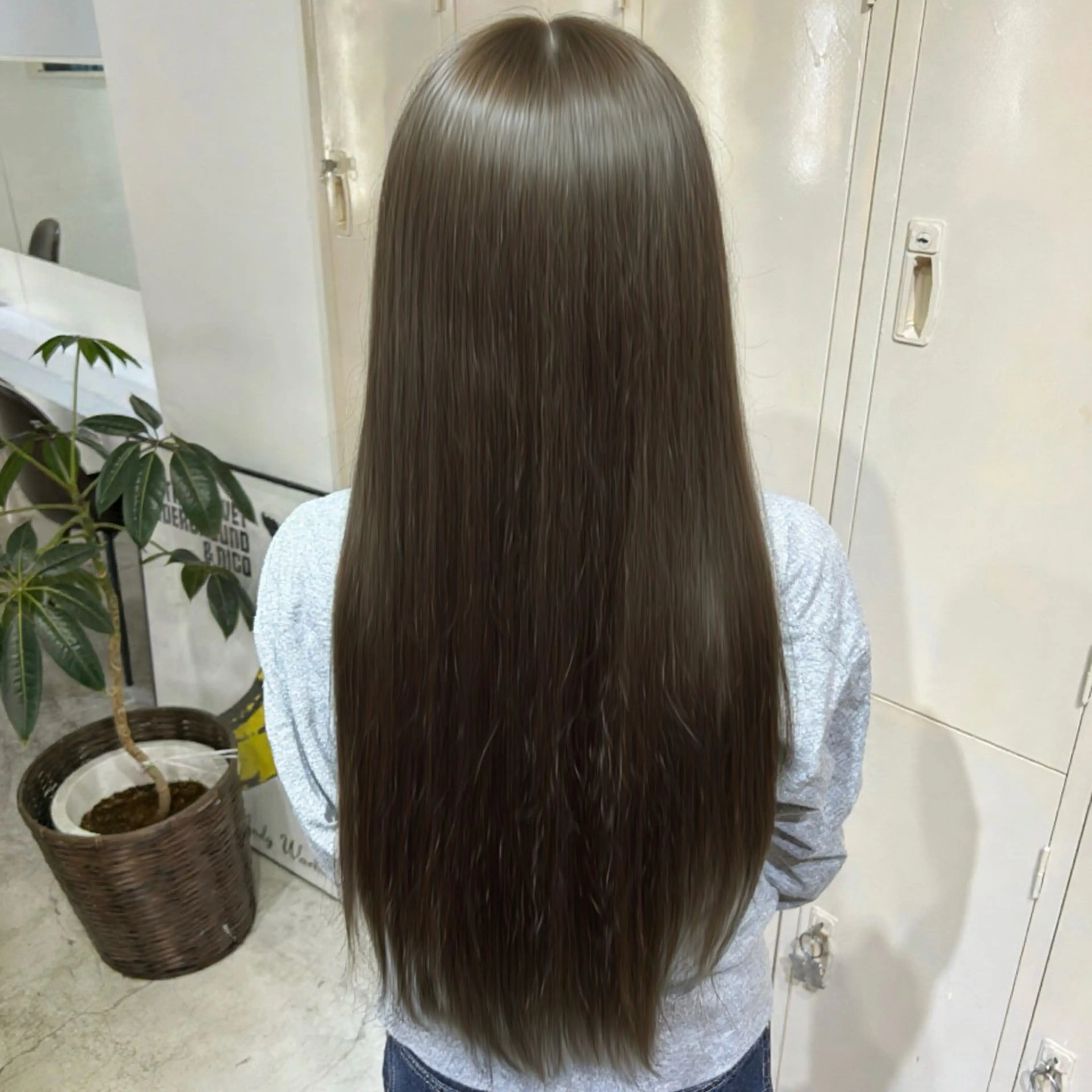 ロング カラー ヘアカラー トリートメント 🧚🏻透明感カラー 🫧フウワのヘアスタイル