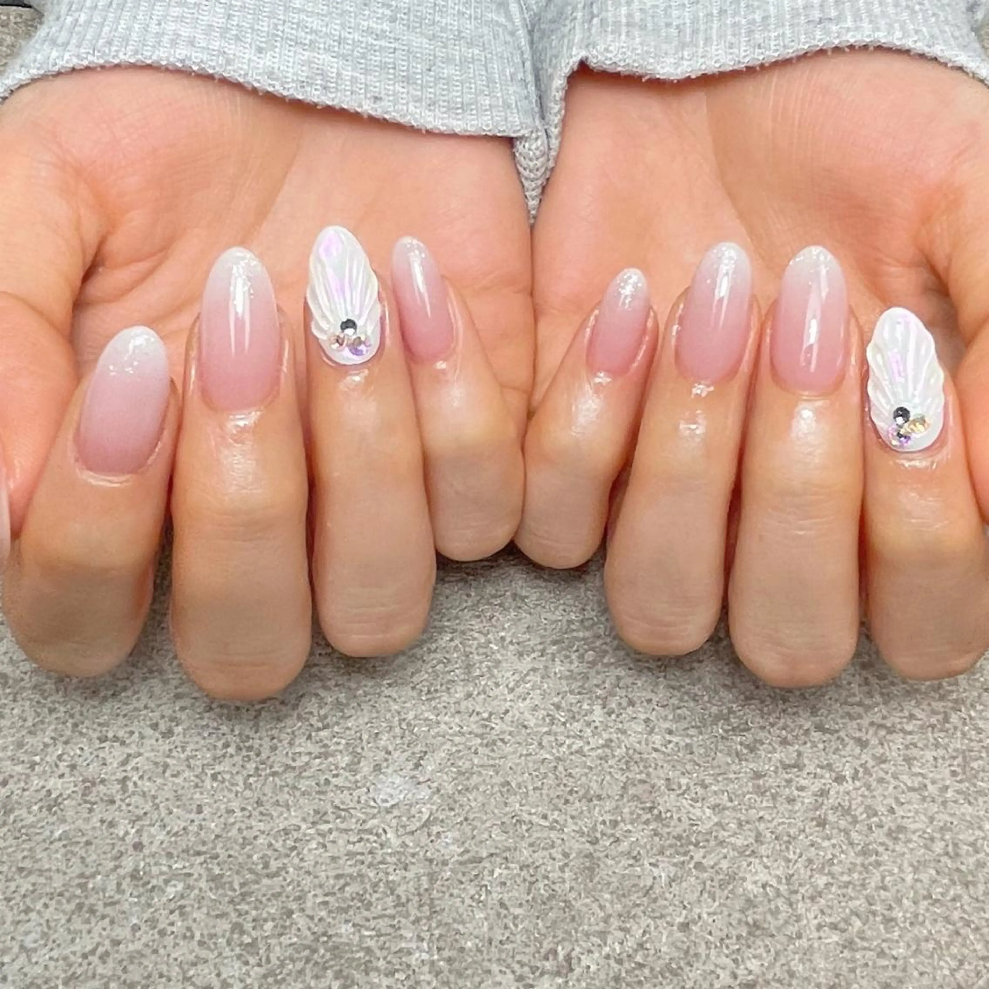 ネイル nailroom DIASOMNIAのネイルデザイン