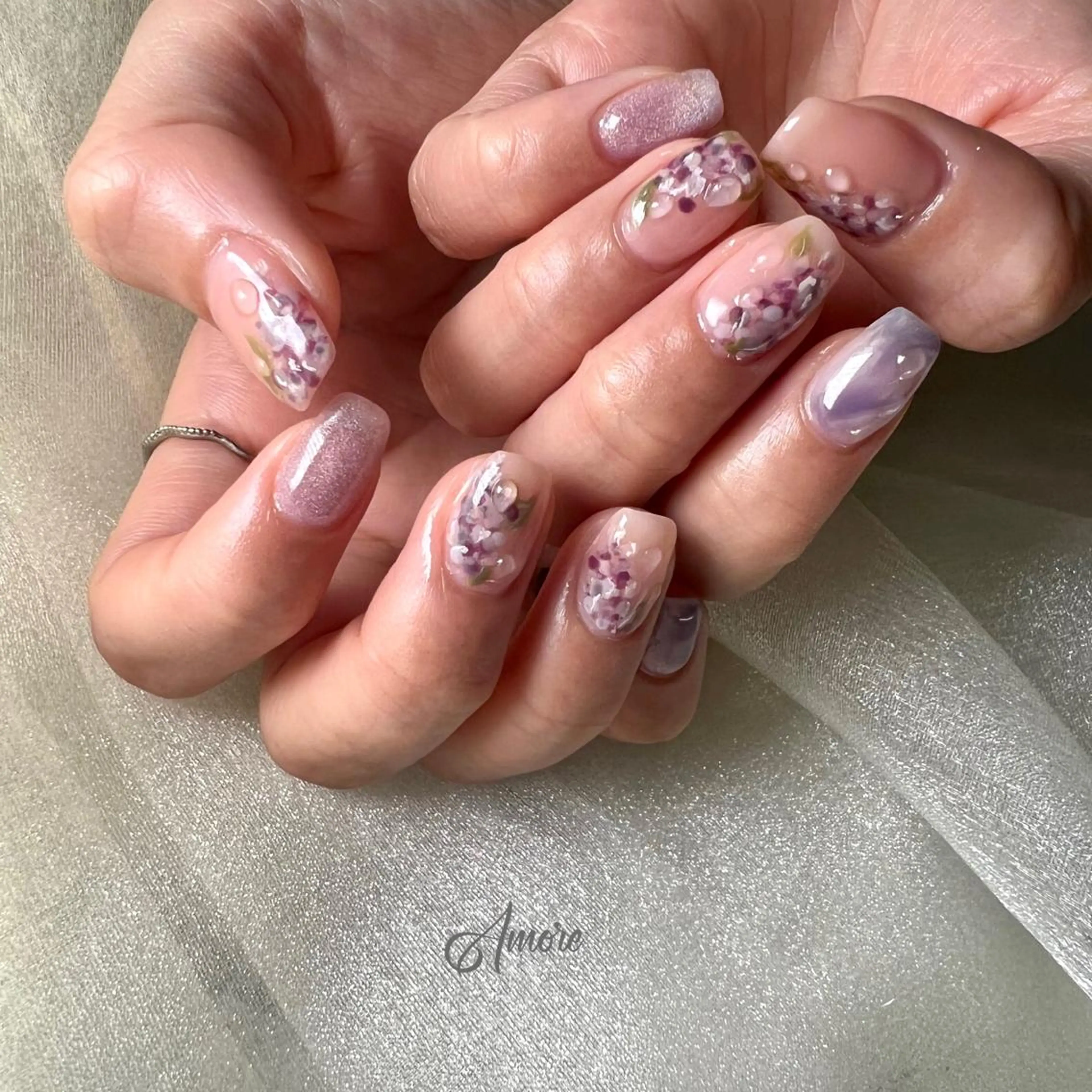 ネイル ジェルネイル 氷ネイル・うるうるネイル マグネットネイル ミラーネイル ニュアンスネイル You kyehwaのネイルデザイン