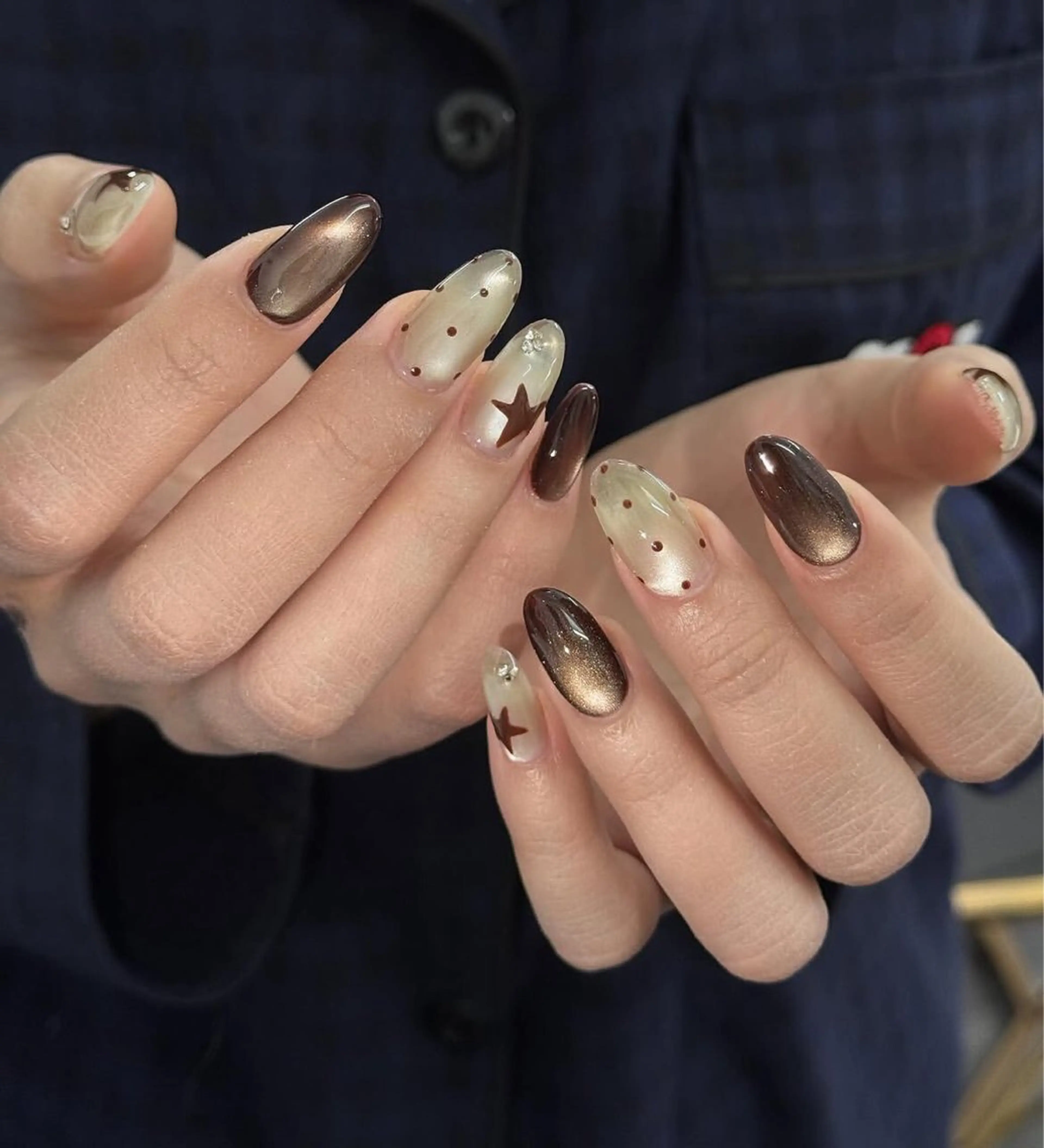 ネイル グラデーション ラメ(グリッター) マグネットネイル ミラーネイル ニュアンスネイル ハンドネイル Lumi de nailsのネイルデザイン