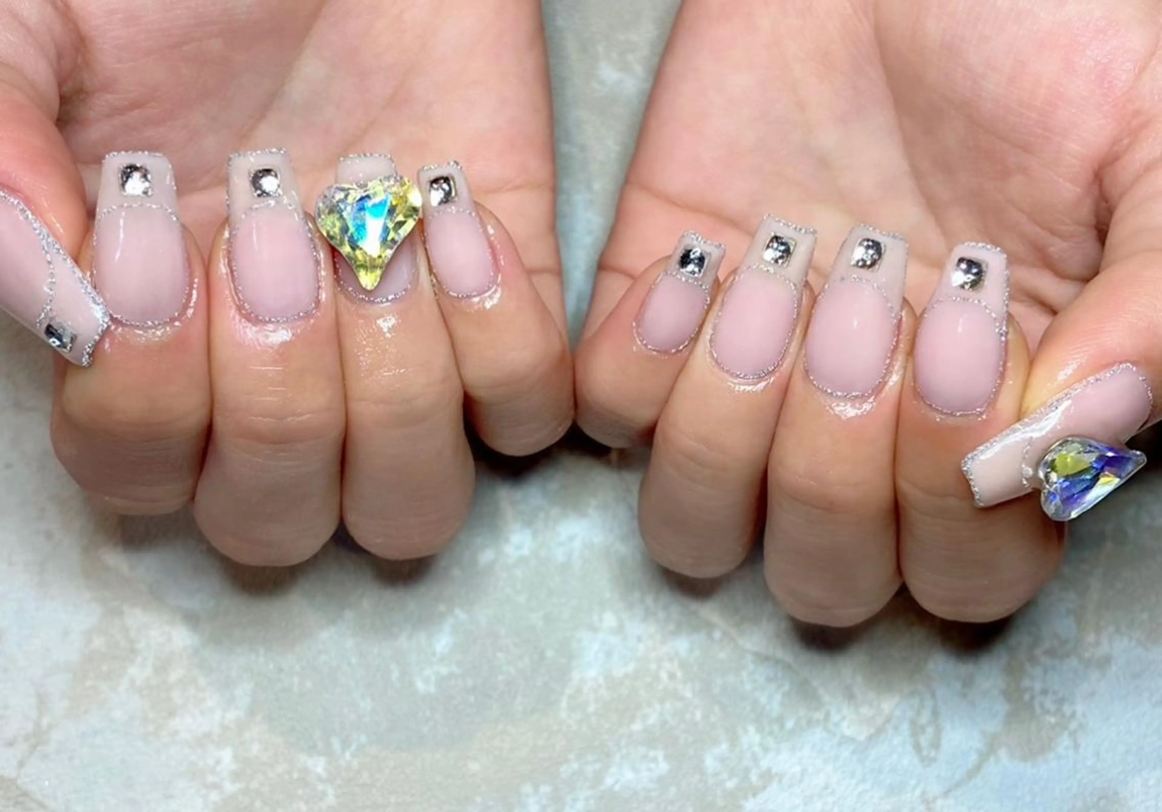 ネイル ハンドネイル Lino+ ネイル&よもぎ蒸しのネイルデザイン