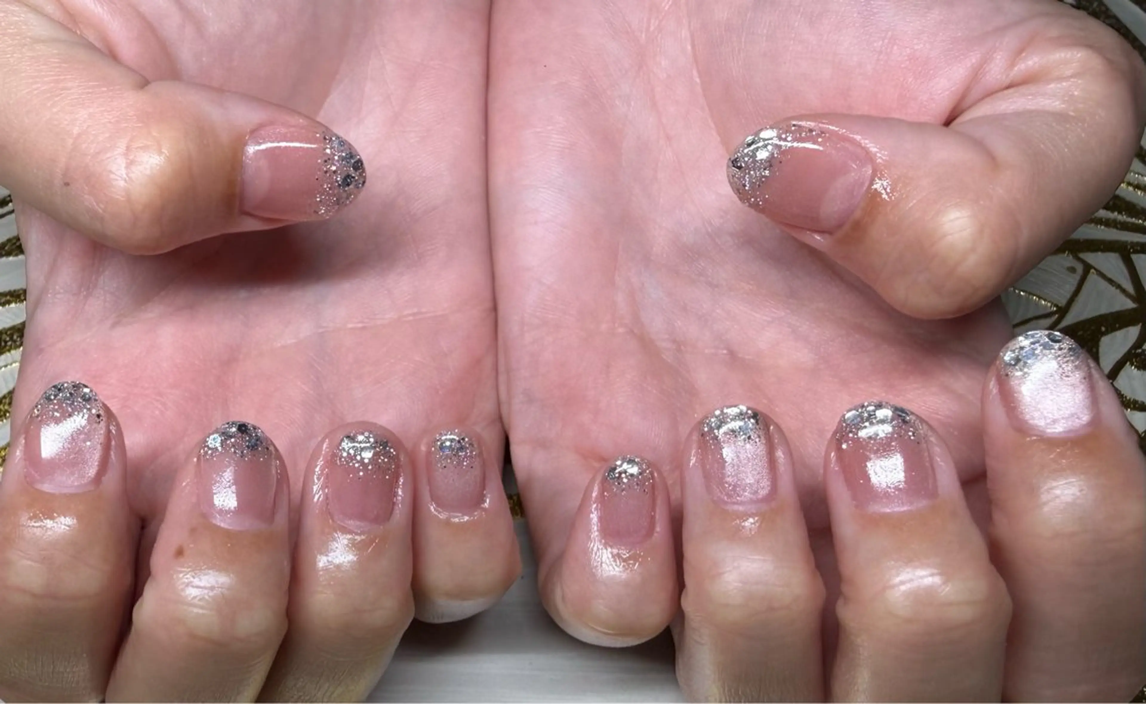 ネイル フレンチネイル グラデーション ラメ(グリッター) ラメグラデーション マグネットネイル ハンドネイル SA  ネイルサロン ｴｽｴｰﾈｲﾙｻﾛﾝのネイルデザイン