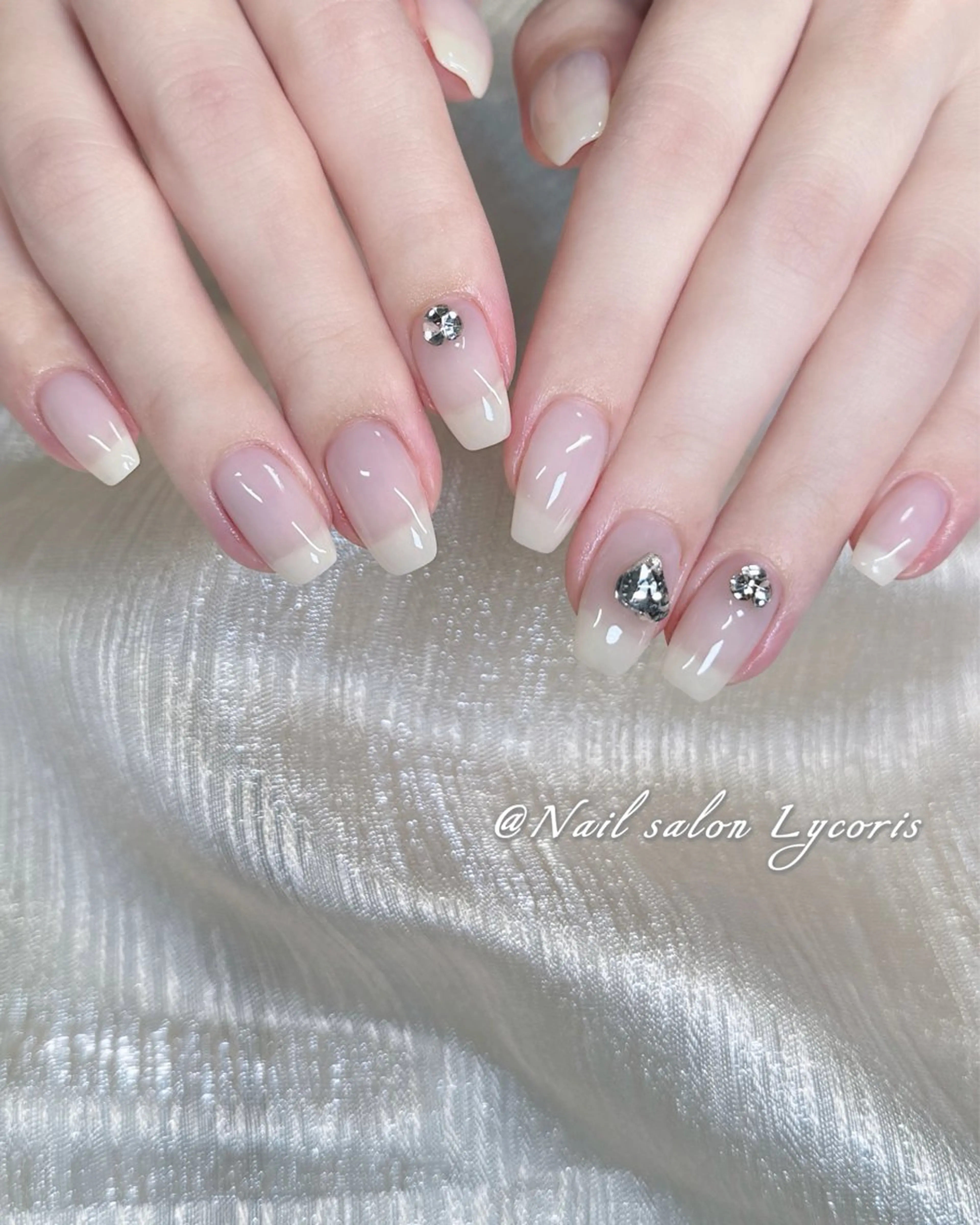 ネイル ハンドネイル Nail salon Lycoris キキのネイルデザイン