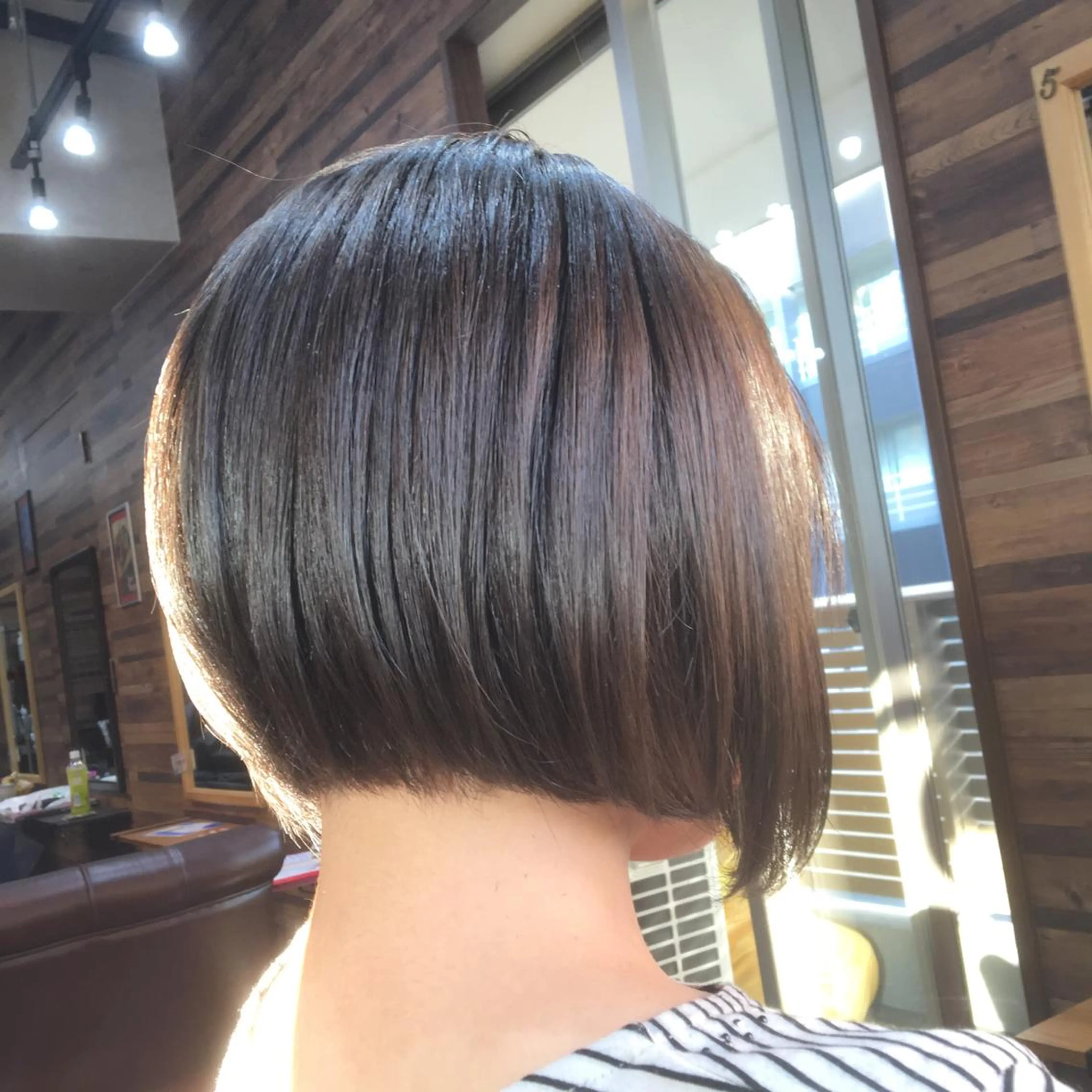 ショート カラー アッシュ アッシュブラウン ブラウンカラー ラベンダーカラー ラベンダーアッシュ 川名 充✂️のヘアスタイル