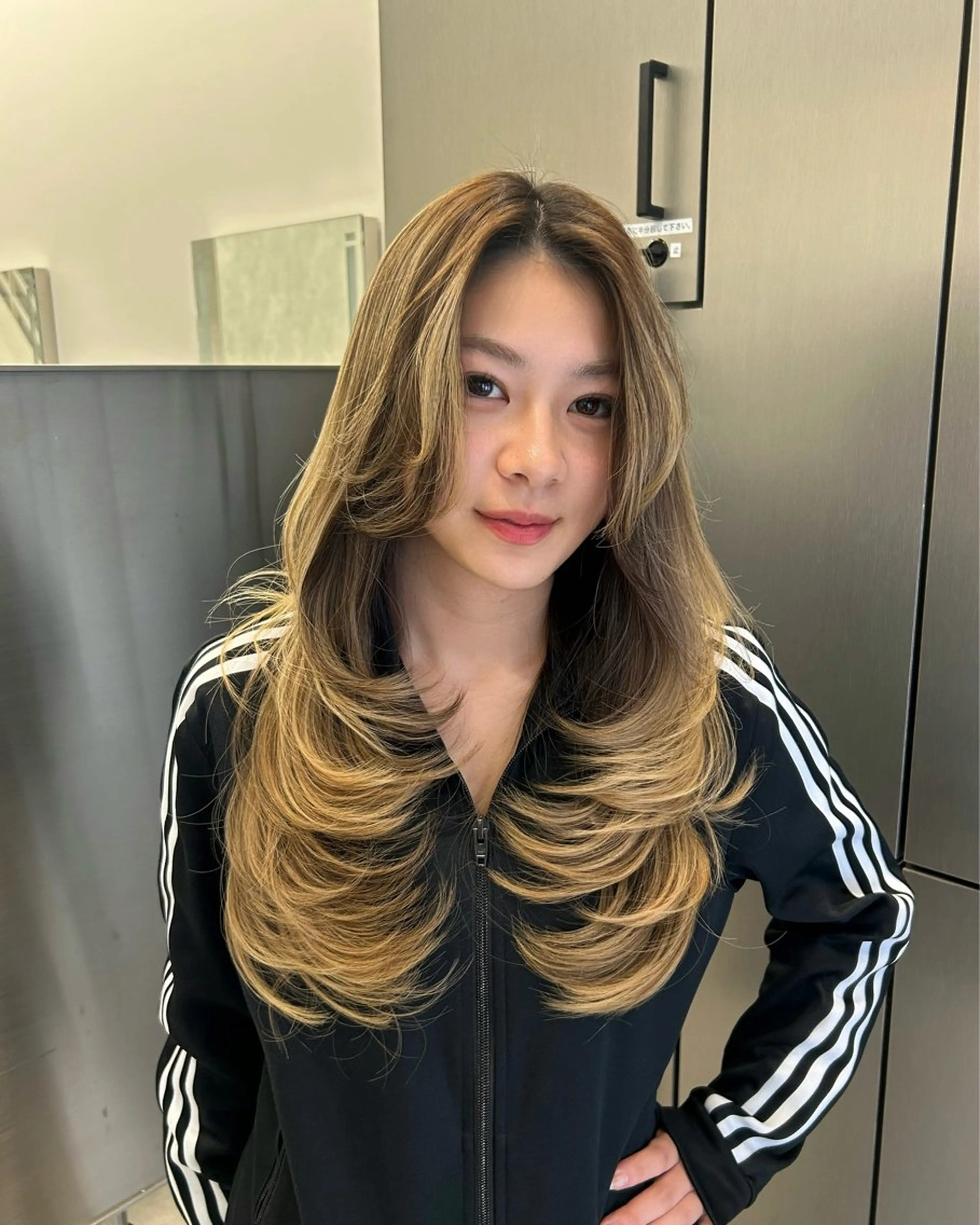 ロング レイヤーカット ヘアカラー トリートメント 大人レイヤー/艶美髪 🇺🇸TOMONAのヘアスタイル