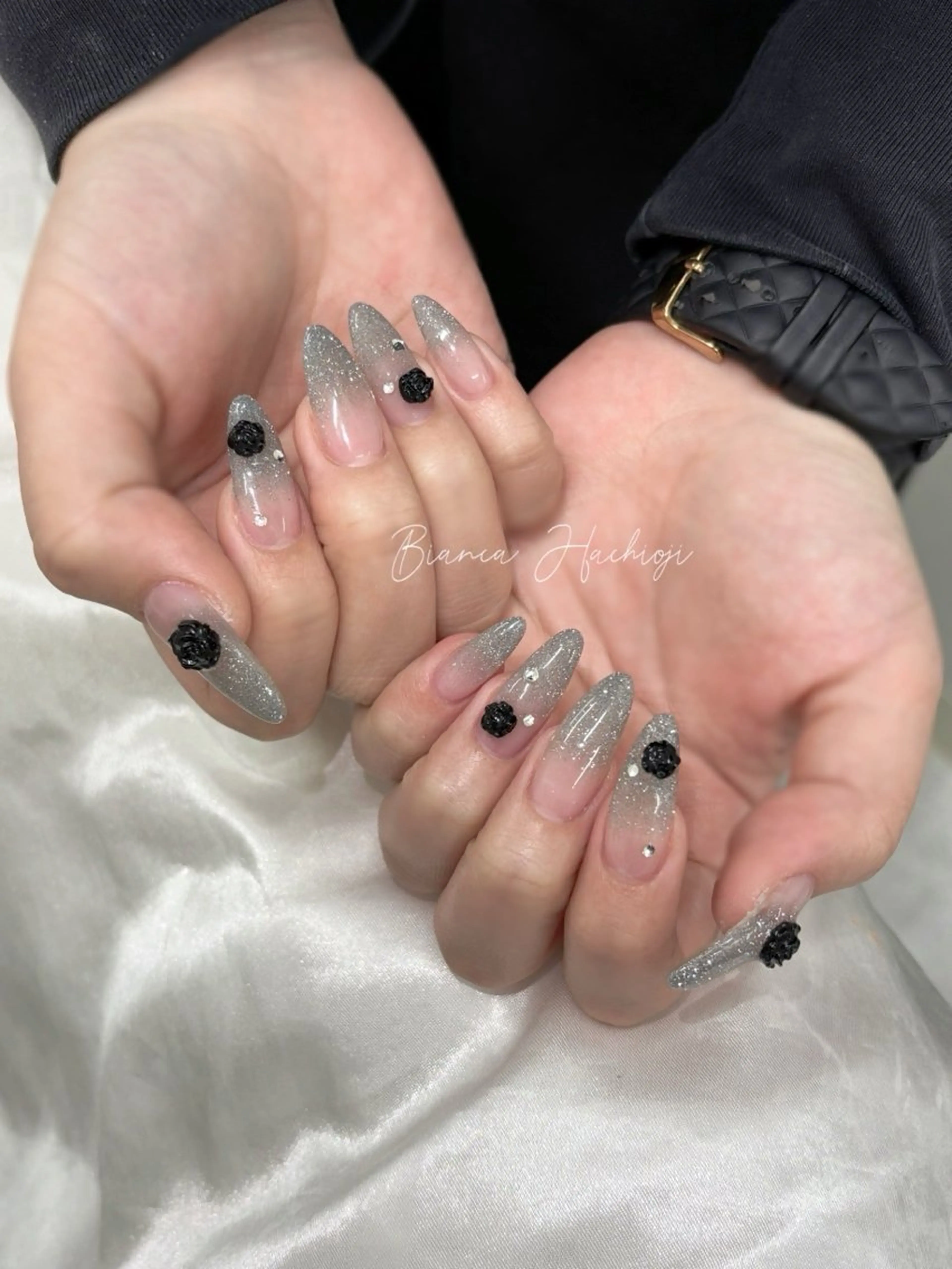 ネイル ハンドネイル Bianca🩶 SHIONOのネイルデザイン