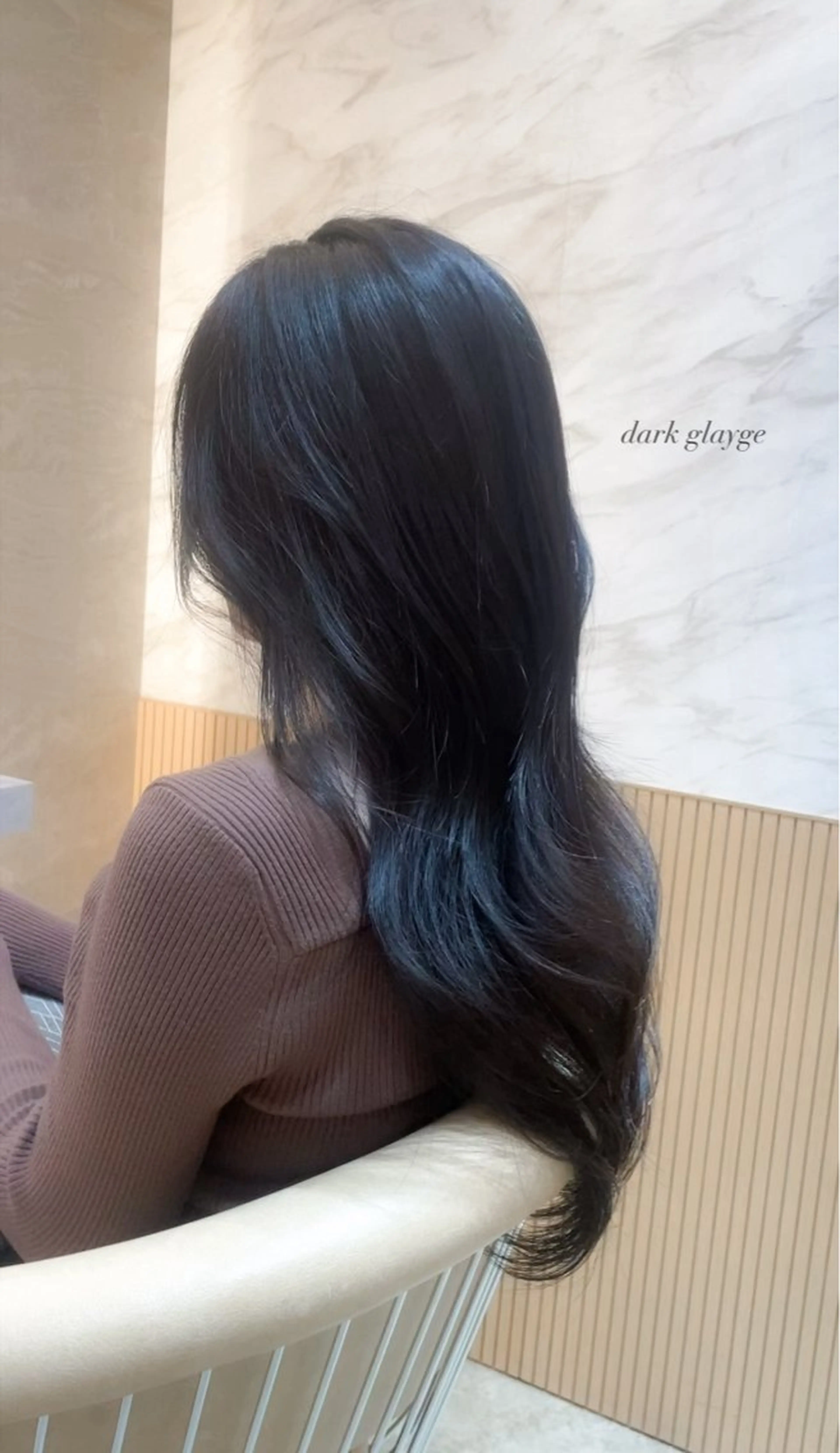 ロング カラー カット ヘアカラー トリートメント 透明感カラー／韓国 レイヤーmomokaのヘアスタイル