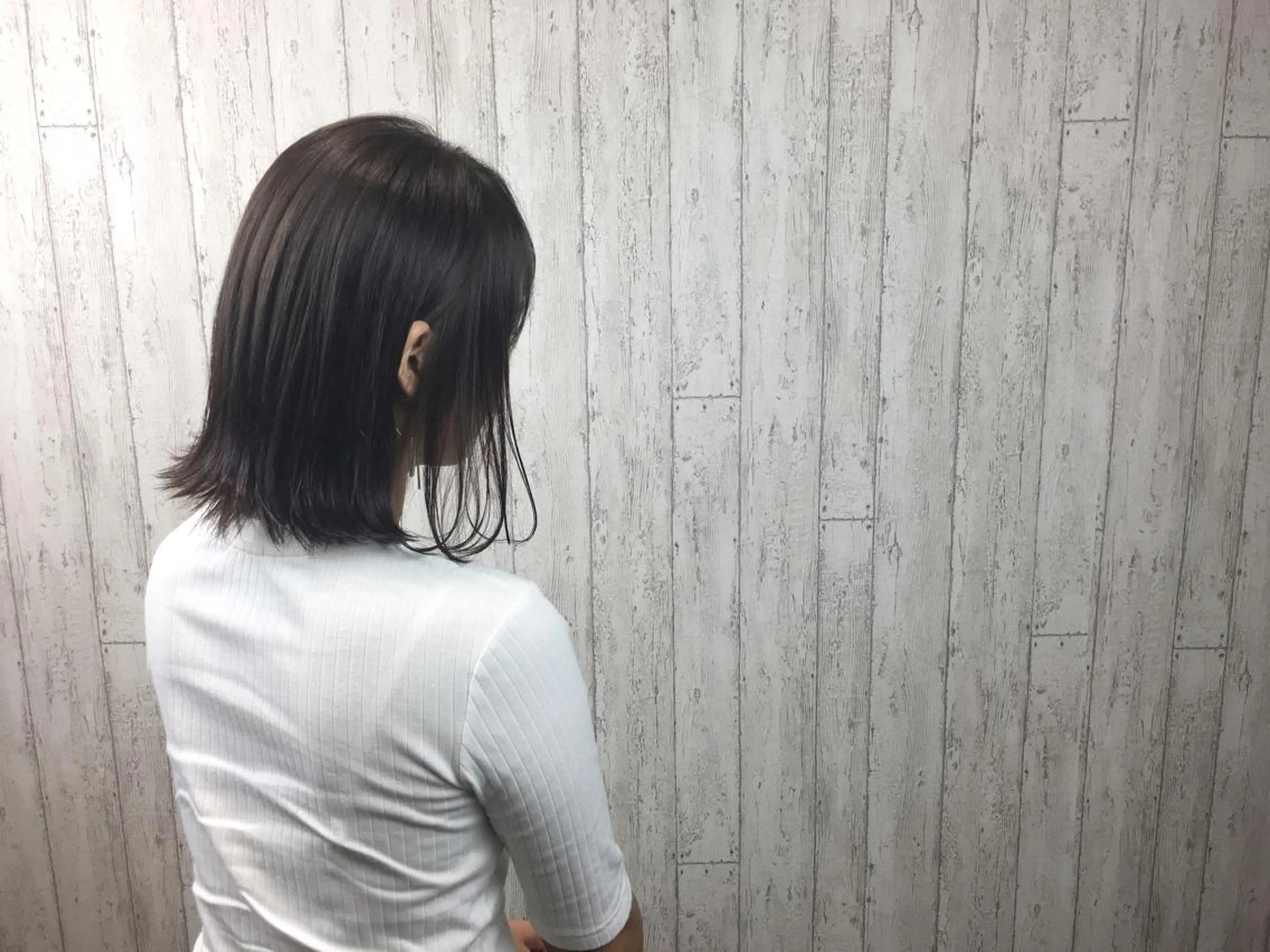 ミディアム カラー ヘアカラー トリートメント カット／メンズカット 藤田麻衣のヘアスタイル