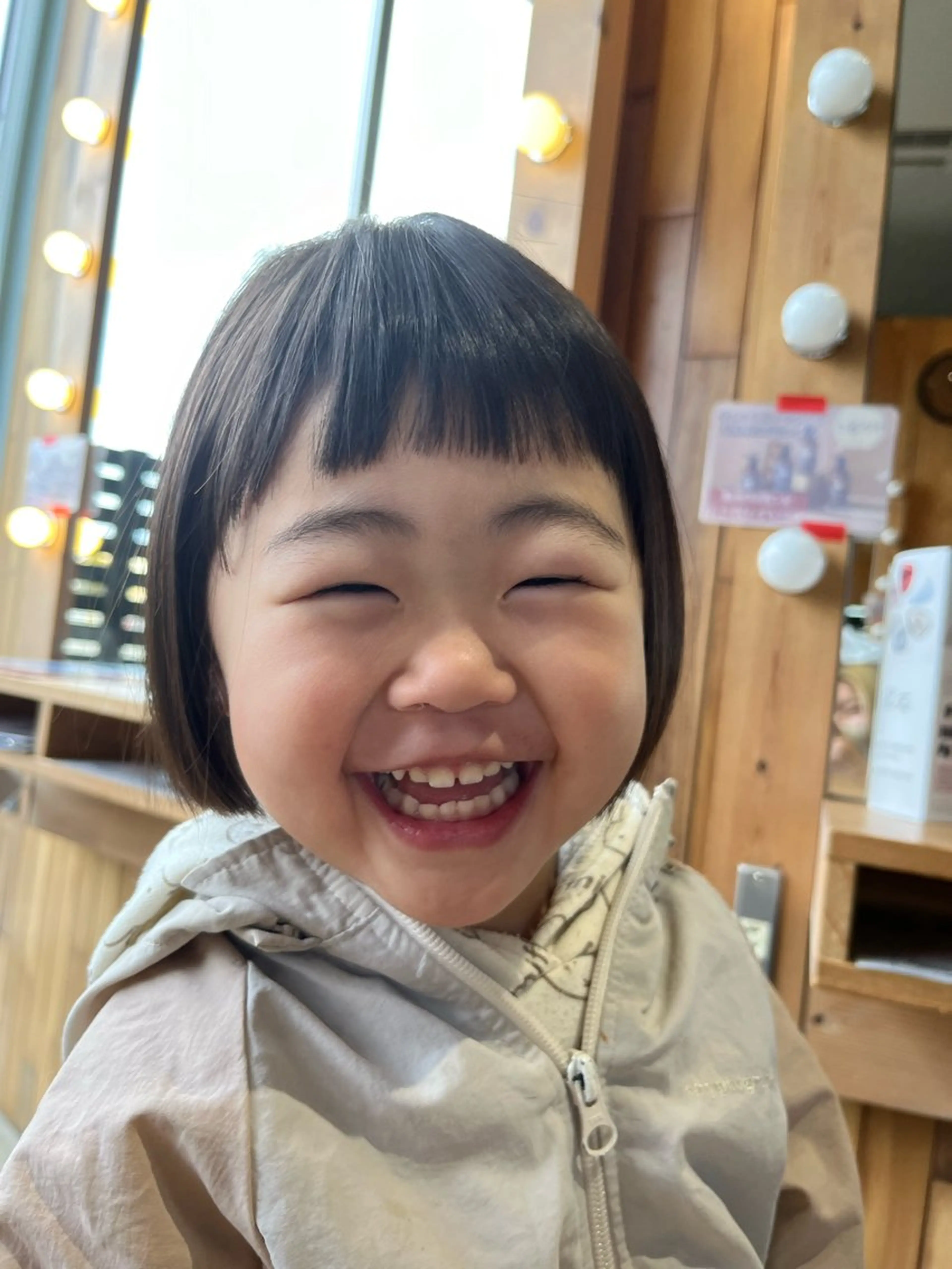 ショート 長南 やよいのヘアスタイル