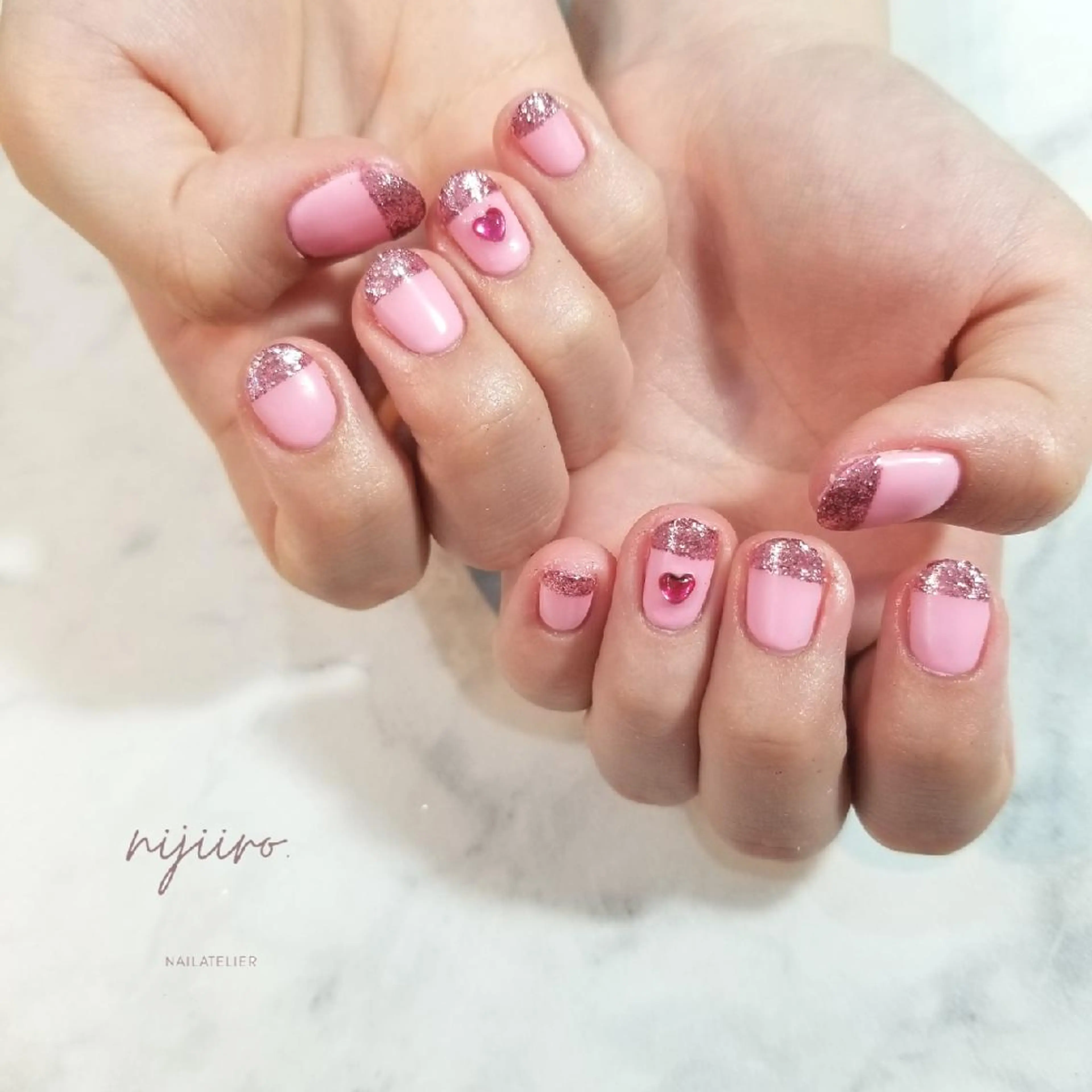 ネイル フレンチネイル ラメ(グリッター) マットネイル ピンク ハンドネイル nijiiro🌈 サトウのネイルデザイン