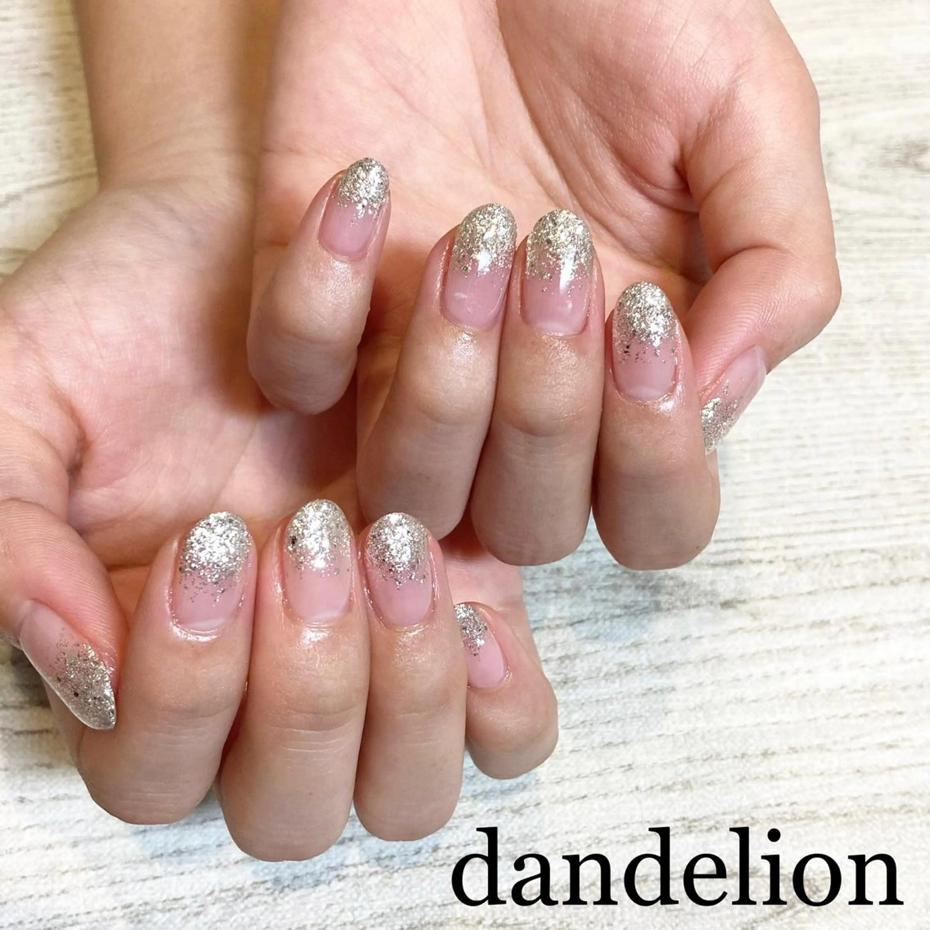 ネイル ハンドネイル ハンドケア dandelion ダンデライオンのネイルデザイン