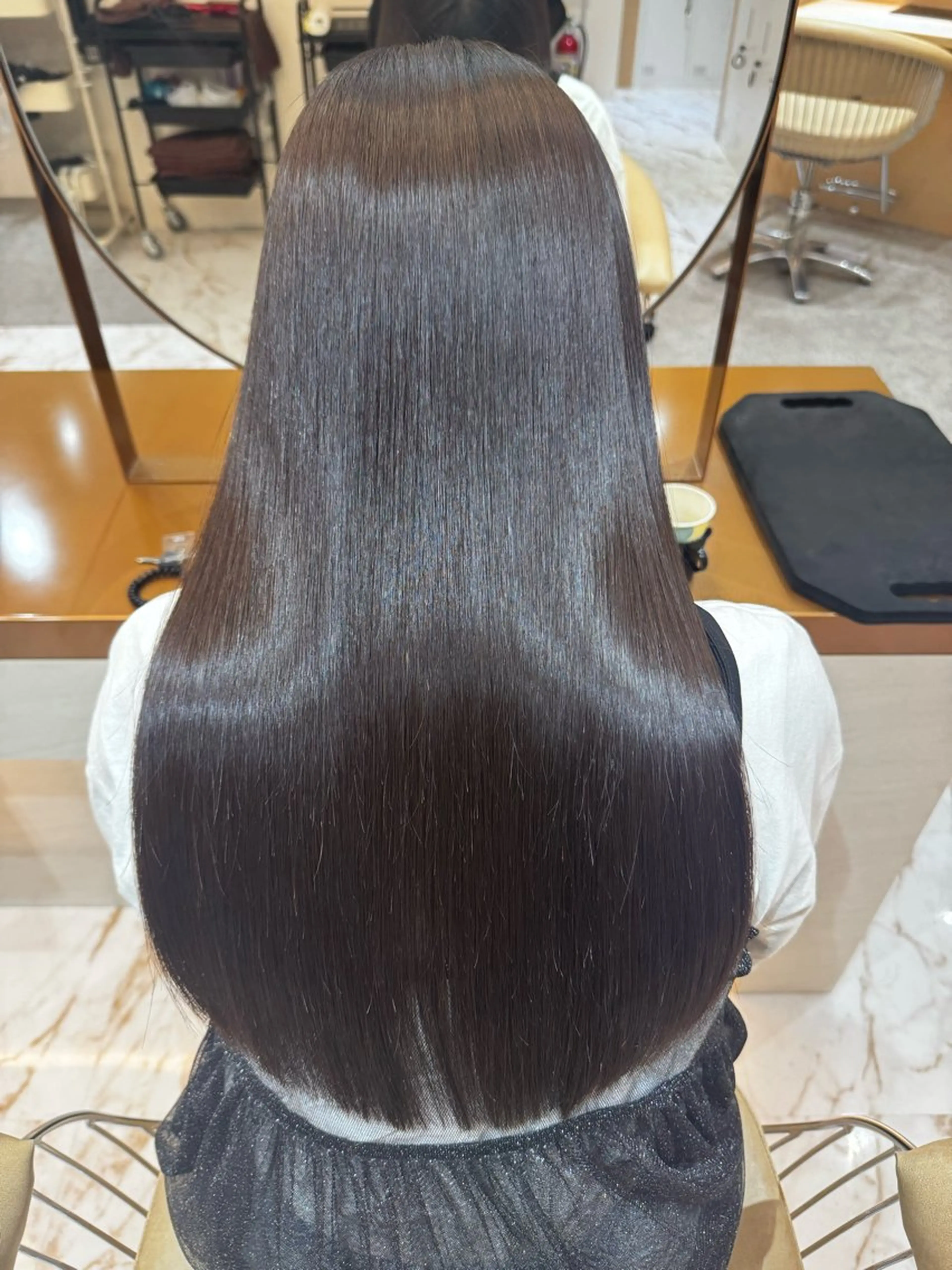 ロング 髪質改善 カット 縮毛矯正 トリートメント ʚザクザクレイヤー× 艶透明感/にしじまɞのヘアスタイル