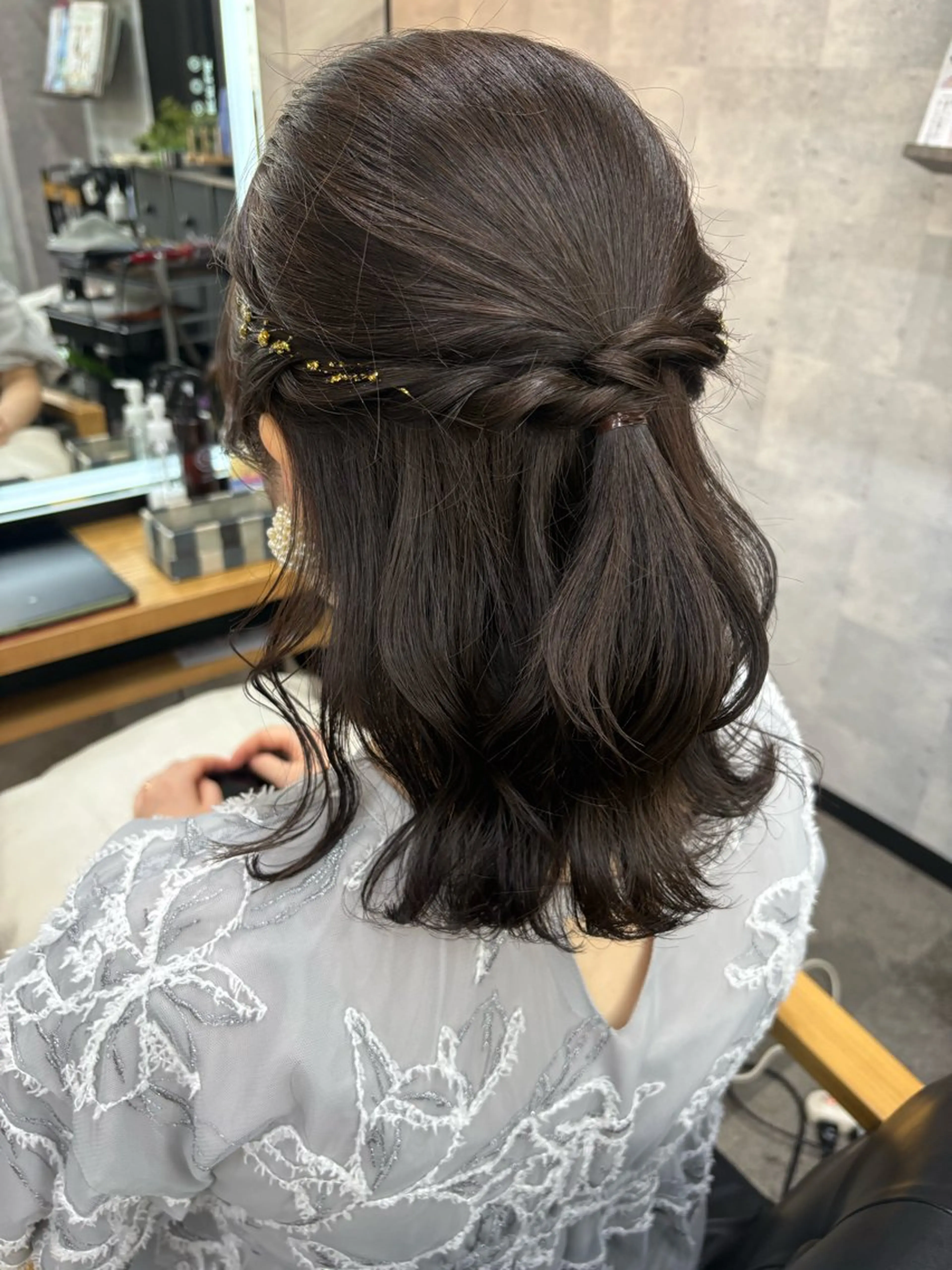 ミディアム ヘアアレンジ ハーフアップ ヘアセット SHANTi 飯塚 ヘアセット/髪質改善のヘアスタイル