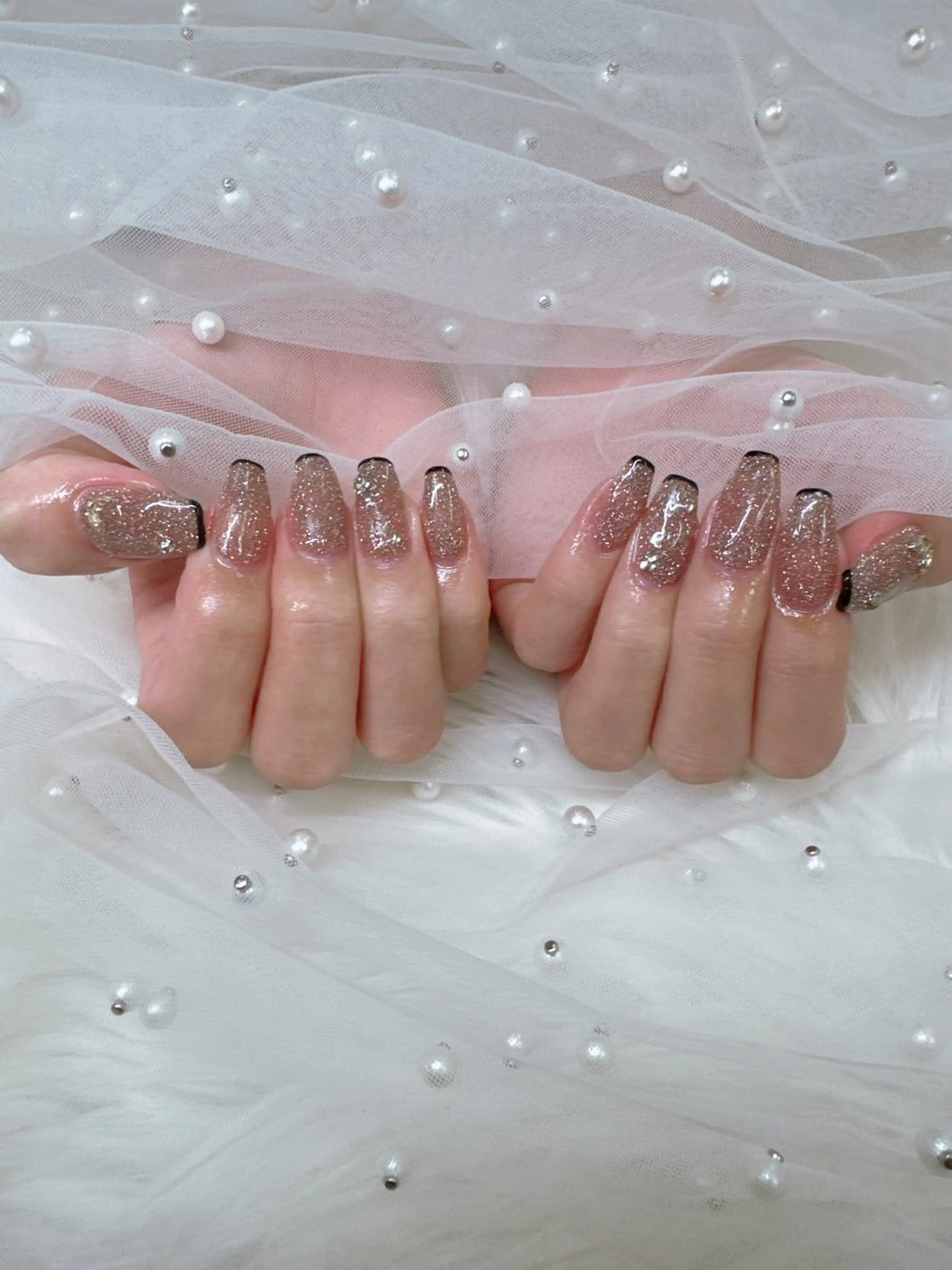 ネイル 成人式 フレンチネイル ジェルネイル ガラスフレンチ 韓国ネイル ハンドネイル Queeens nailのネイルデザイン