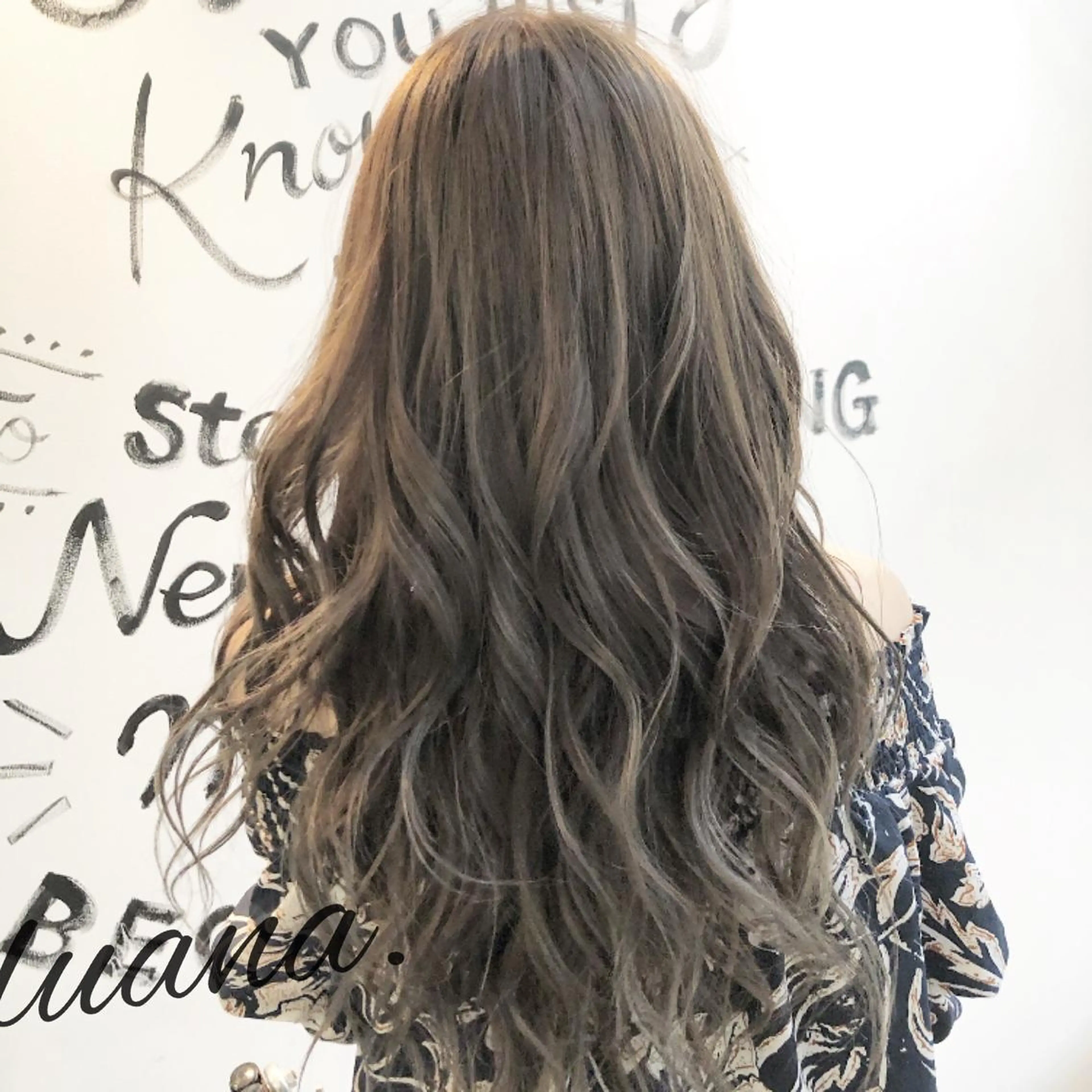 ロング ハイライト エクステ・髪質改善・ ブリーチ・吉田大介のヘアスタイル