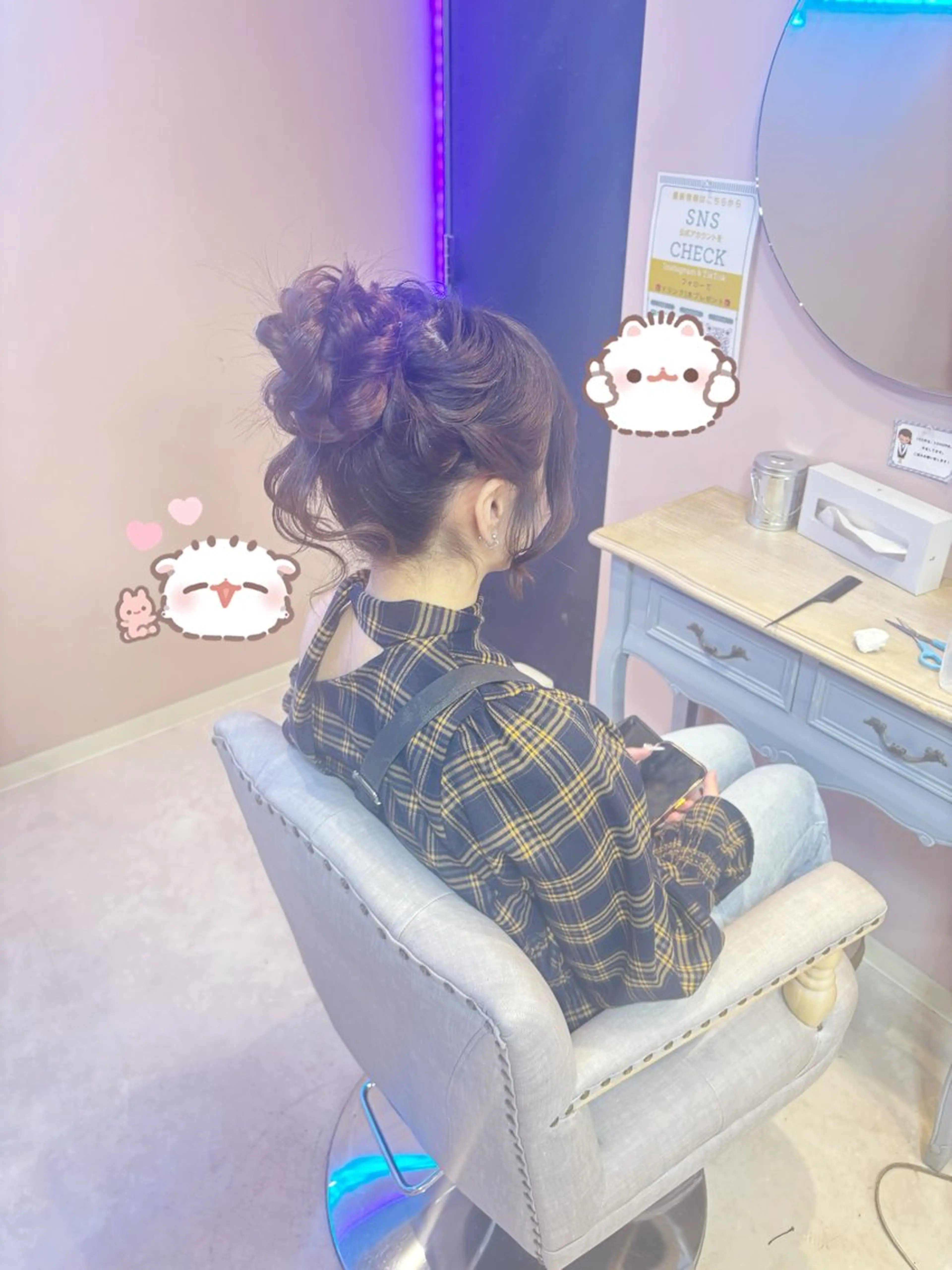 ロング お団子ヘア 小顔カット pupe まいのヘアスタイル