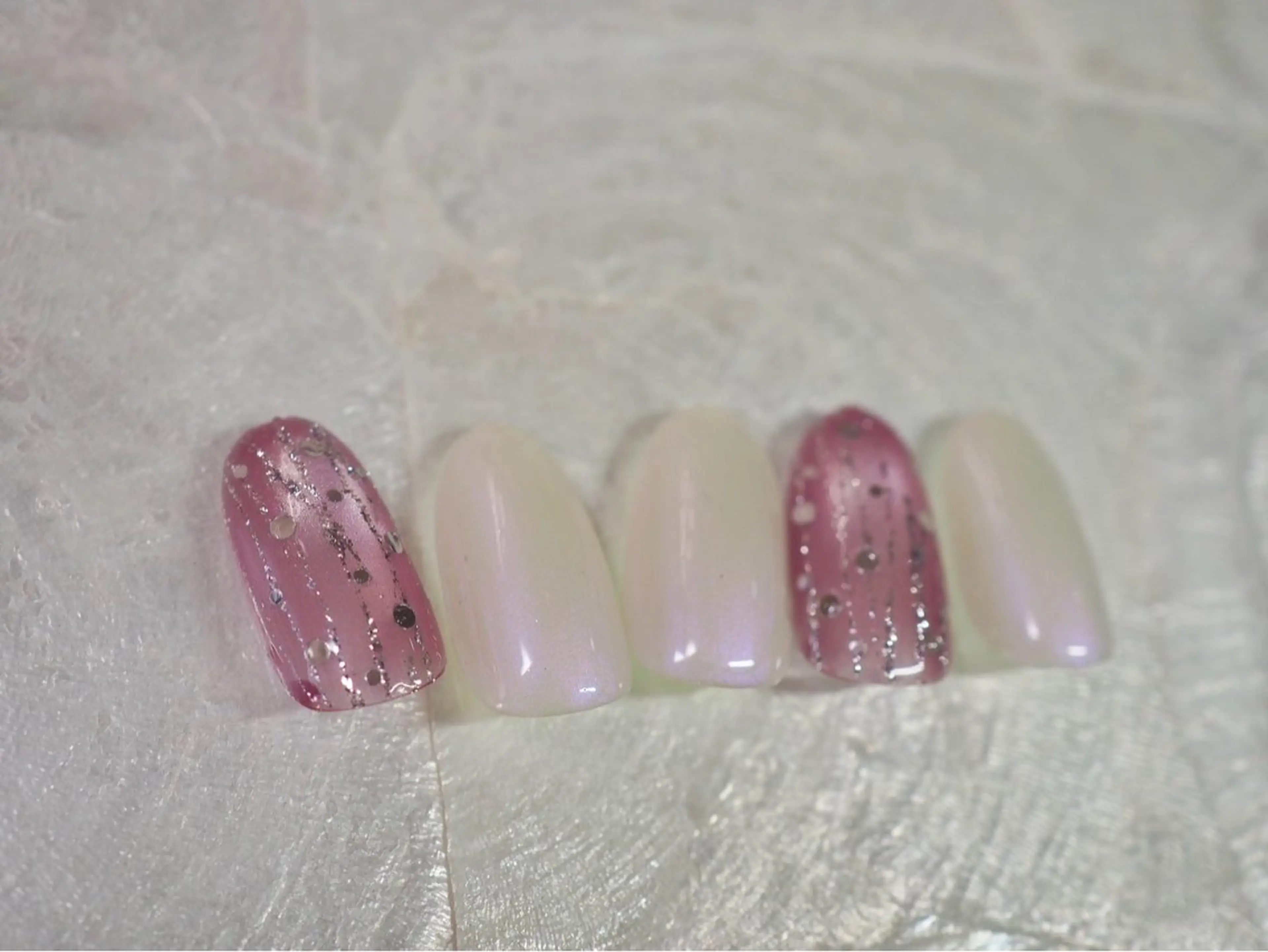 ネイル オーロラネイル 桜ネイル フラワーネイル フットネイル フレンチネイル ハンドネイル kiki nail たまプラーザのネイルデザイン