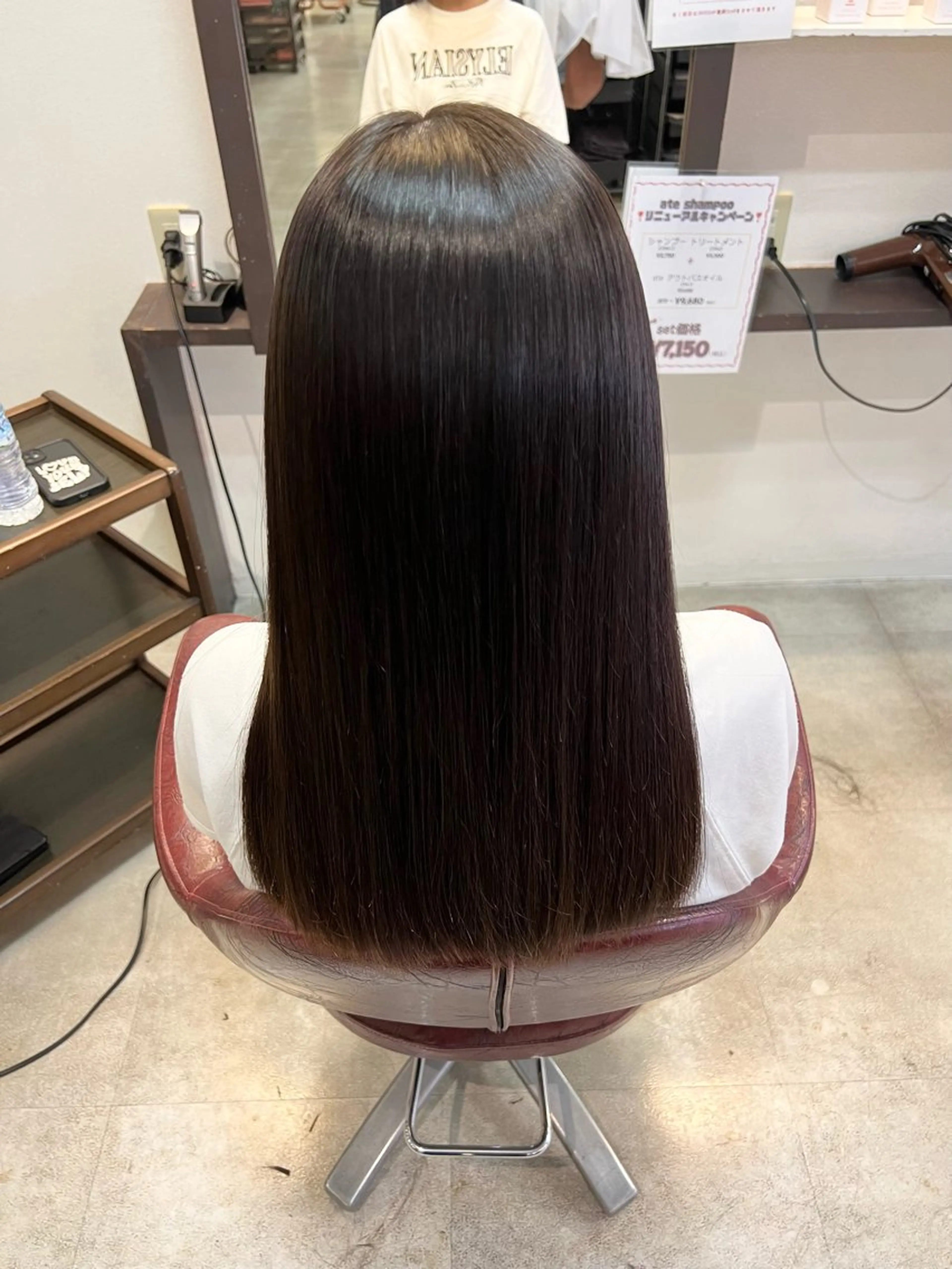 セミロング 髪質改善 縮毛矯正 縮毛矯正 松山 優里のヘアスタイル