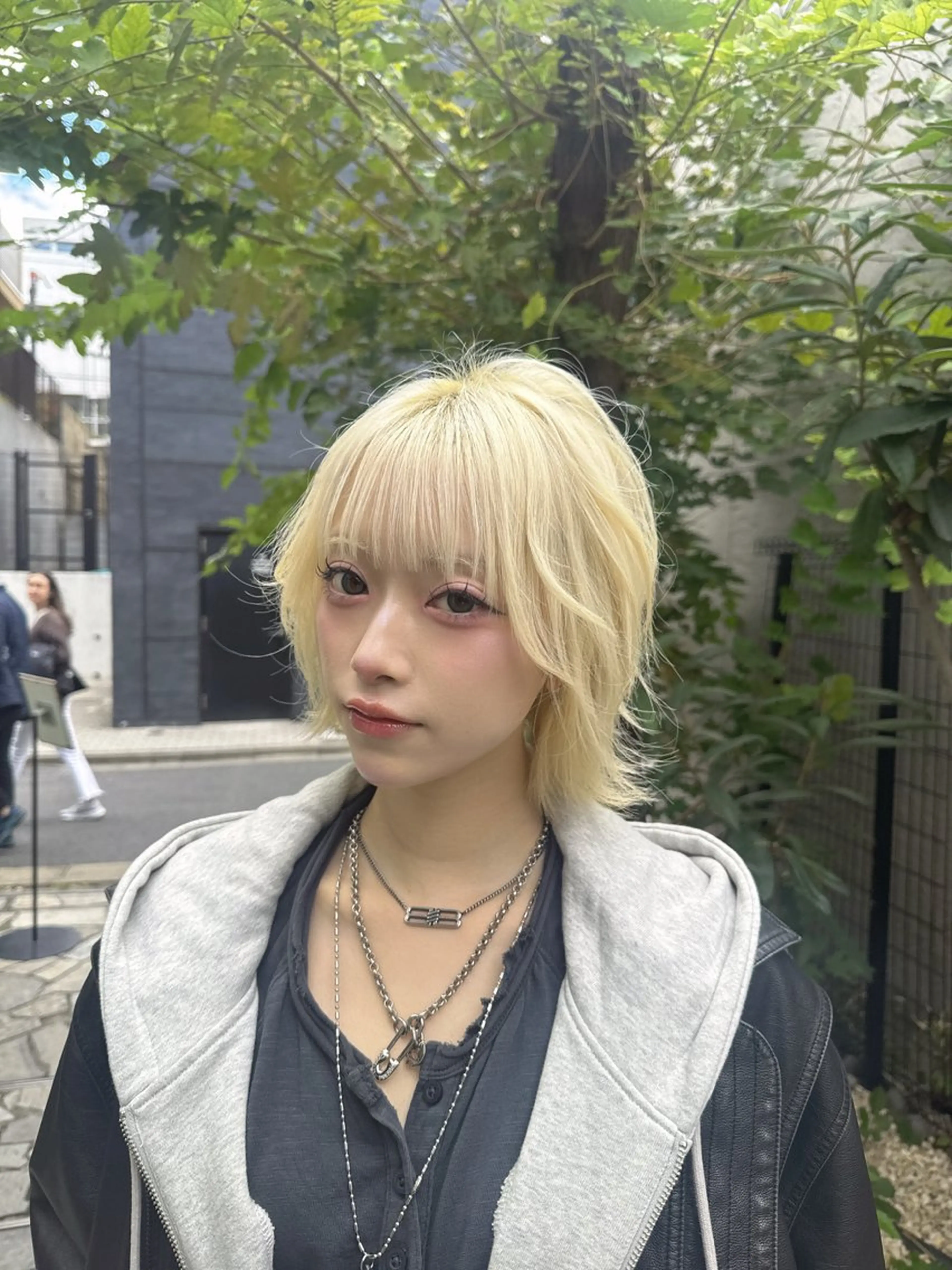 ショート カラー ベージュカラー ブリーチ ブロンド ケアブリーチ 透明感カラー 💎透明感カラー特化 💎TAISEIのヘアスタイル