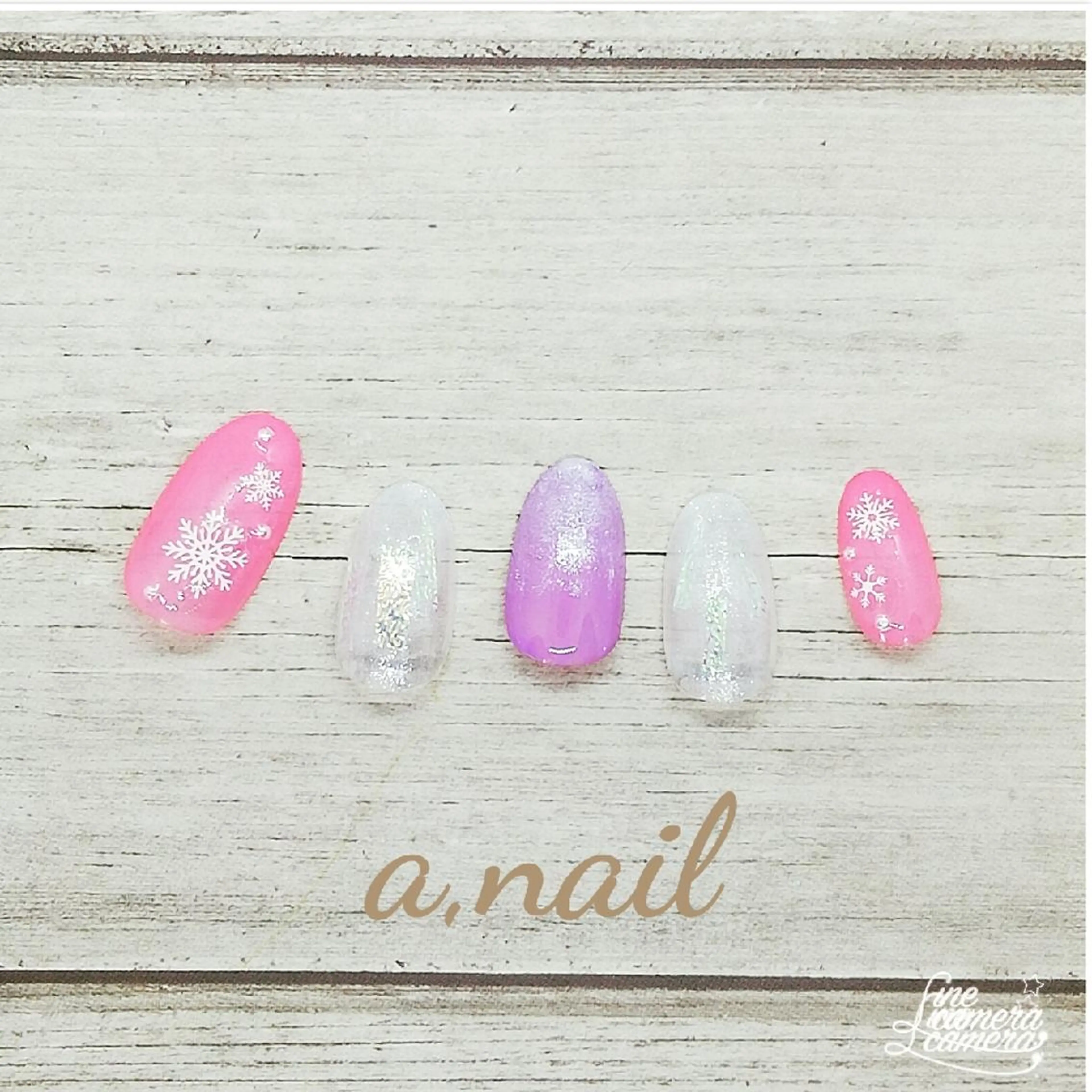 ネイル ストーンネイル ハンドネイル ネイルサロン エーネイルのネイルデザイン