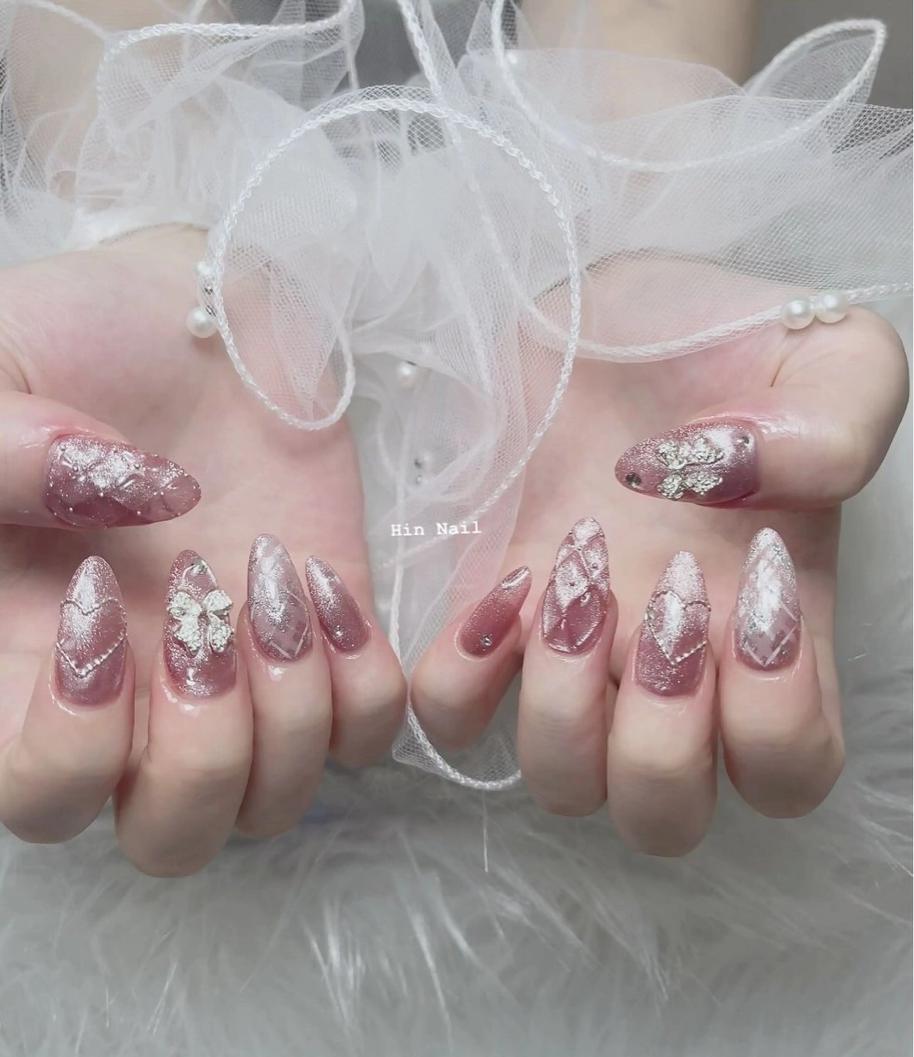 ネイル HIN NAILのネイルデザイン