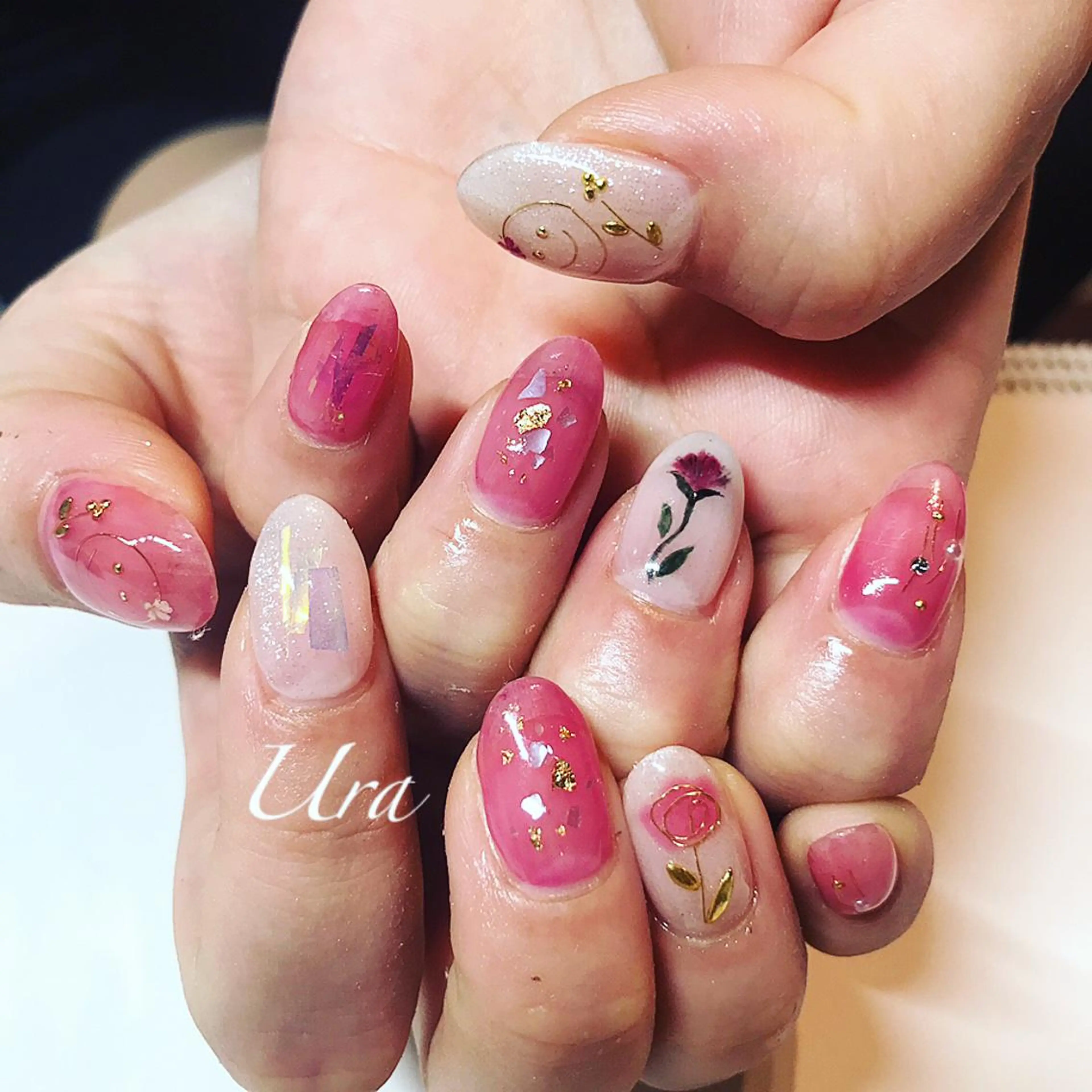 ネイル UrakoNail 《nail》のネイルデザイン
