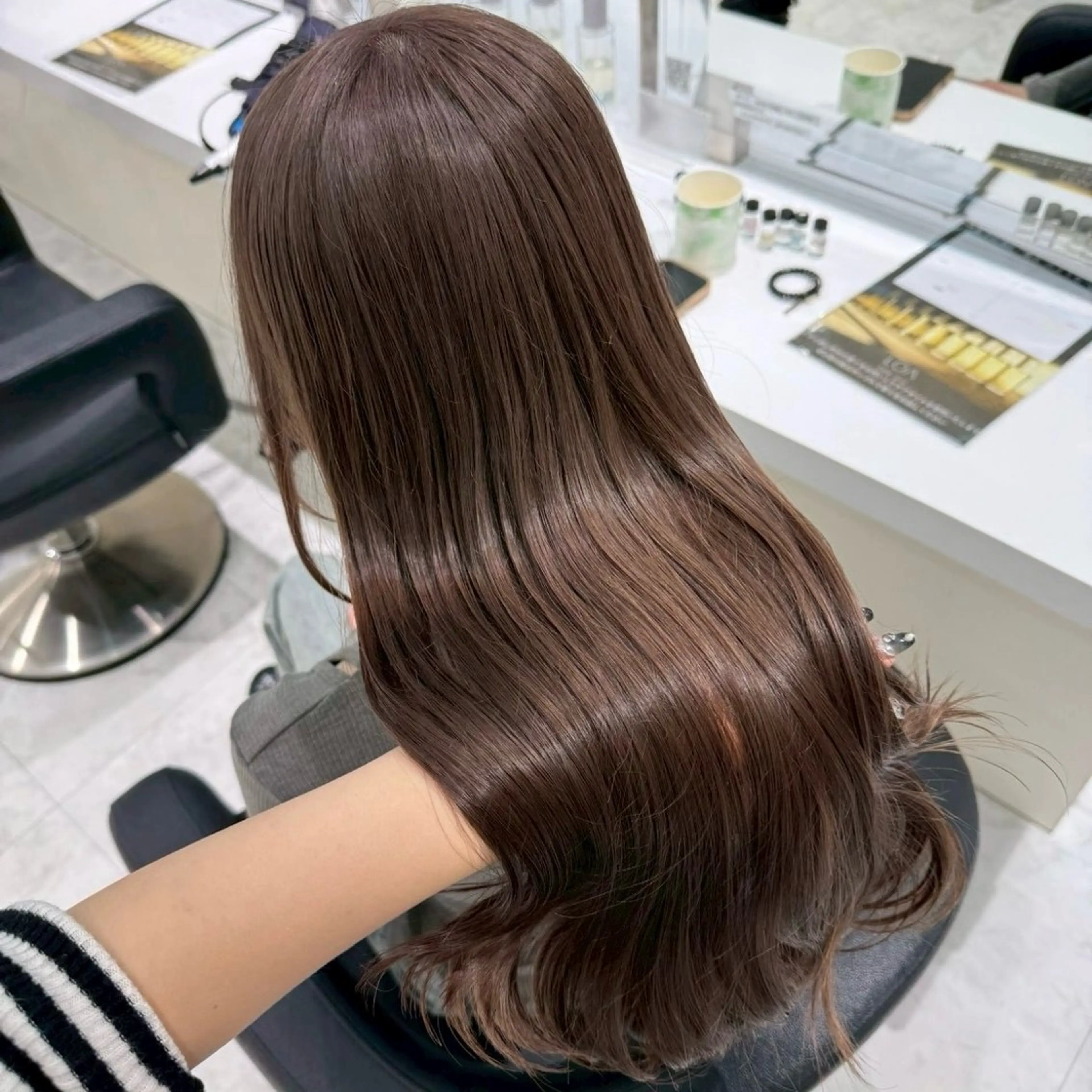 カラー ヘアカラー 🤍ブリーチなし ブラウンhimi🤍のヘアスタイル
