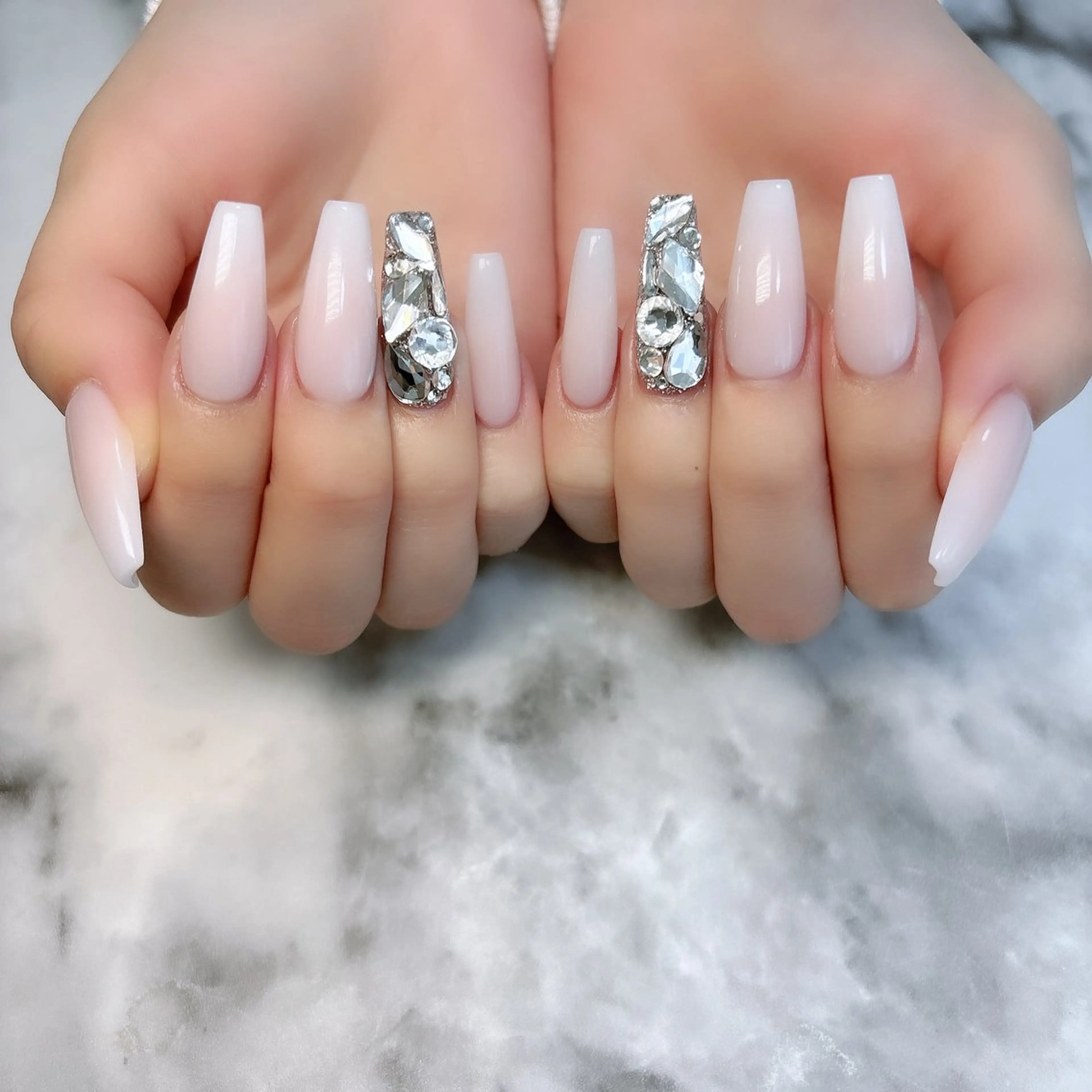ネイル ハンドネイル Kayo 💅のネイルデザイン