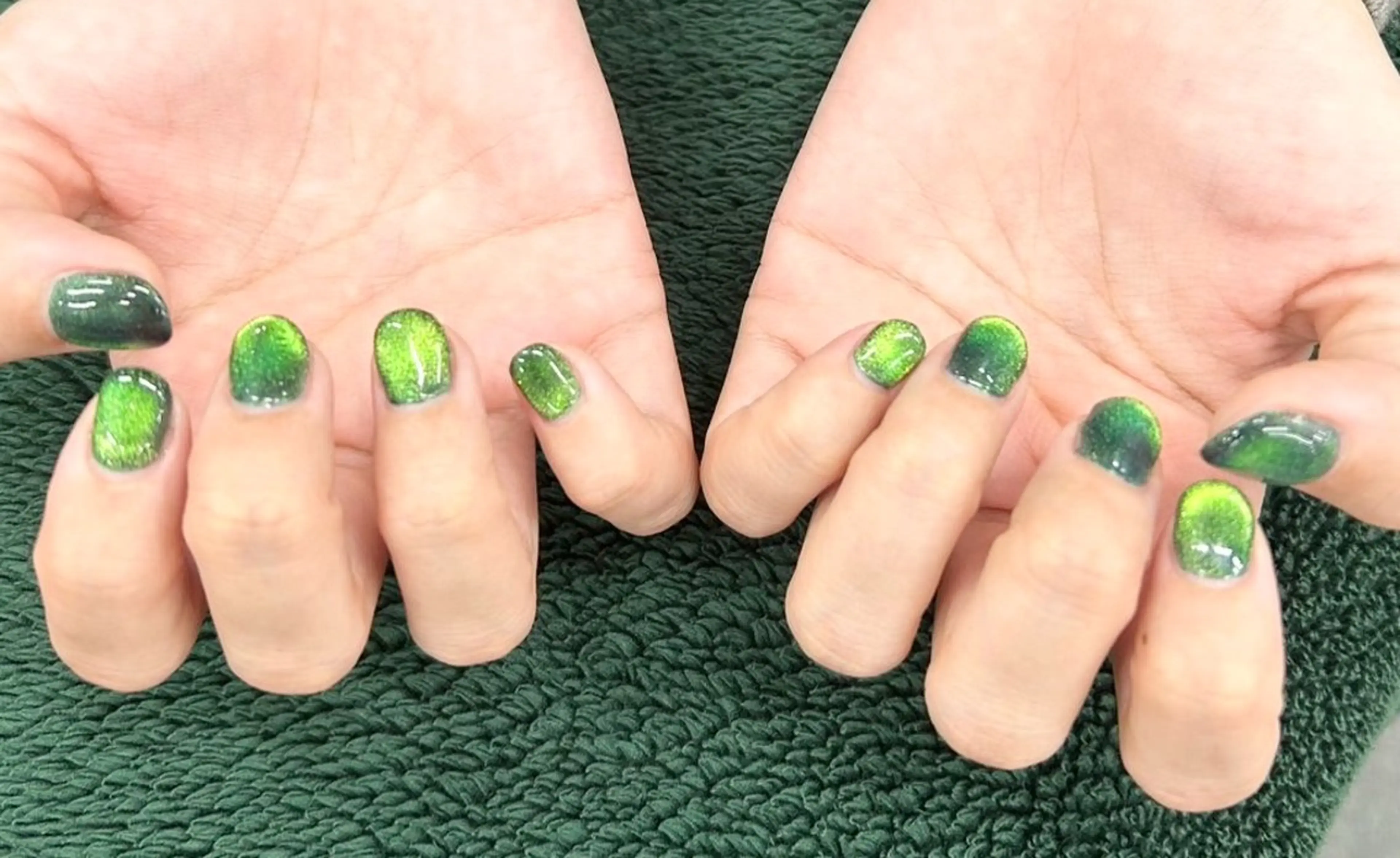 ネイル nailroom HARU.のネイルデザイン