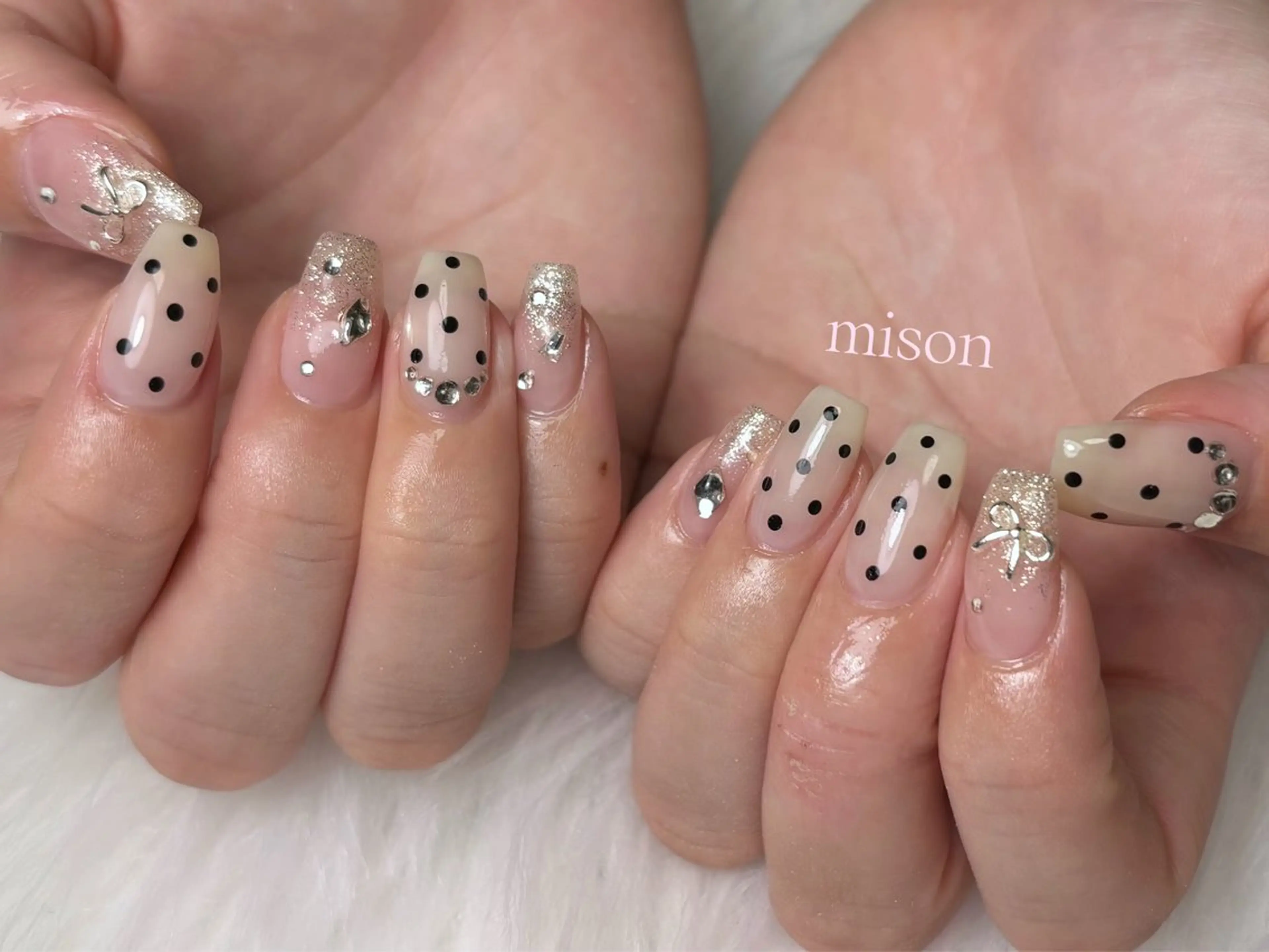 ネイル mison 安形友花のネイルデザイン