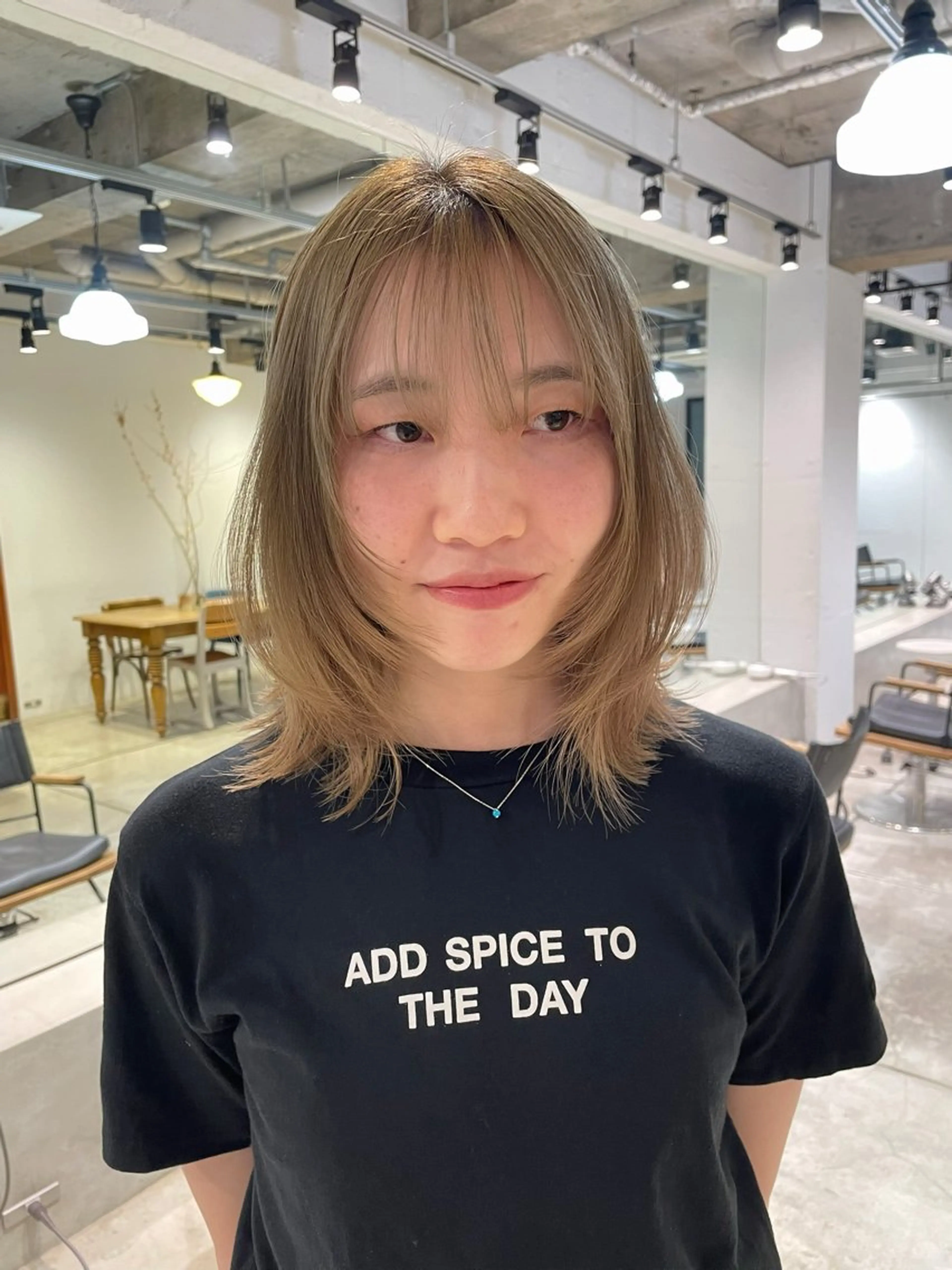 セミロング カラー 顔周りカット ユウナ🎀レイヤー/ 暖色カラーのヘアスタイル