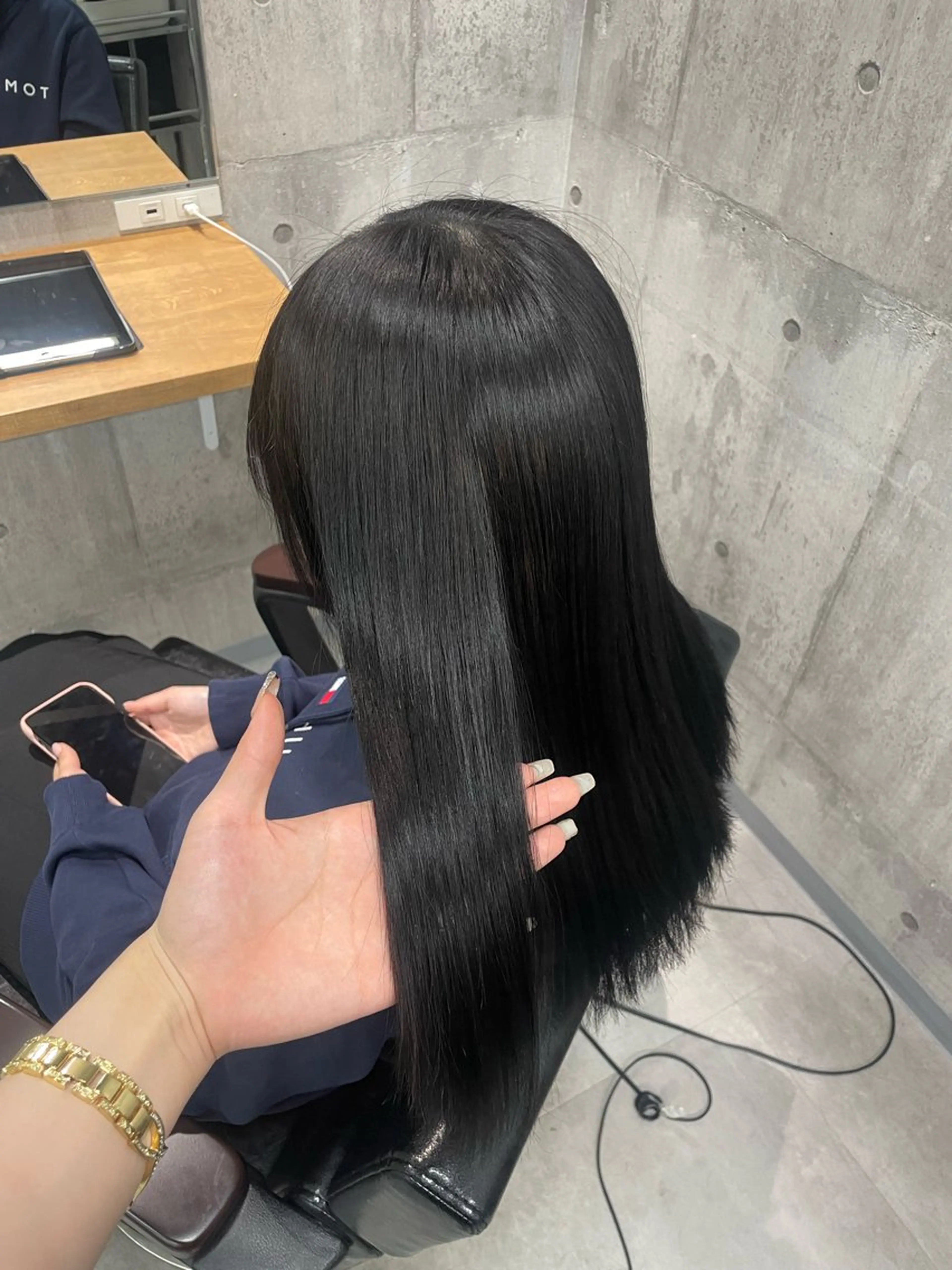 ロング カット ヘアカラー トリートメント ayano /レイヤー/艶カラーのヘアスタイル
