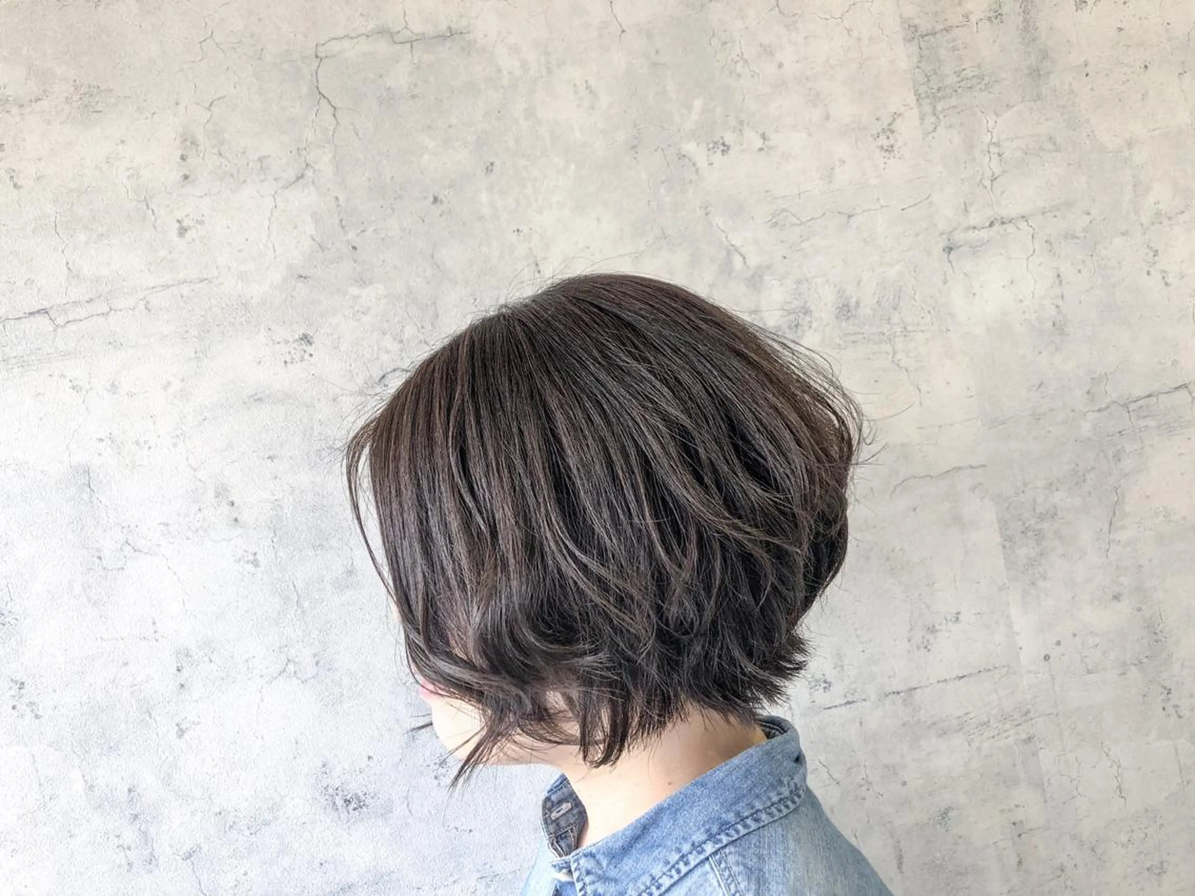 ショート カラー salowin郡山所属・佐藤 結花のヘアスタイル