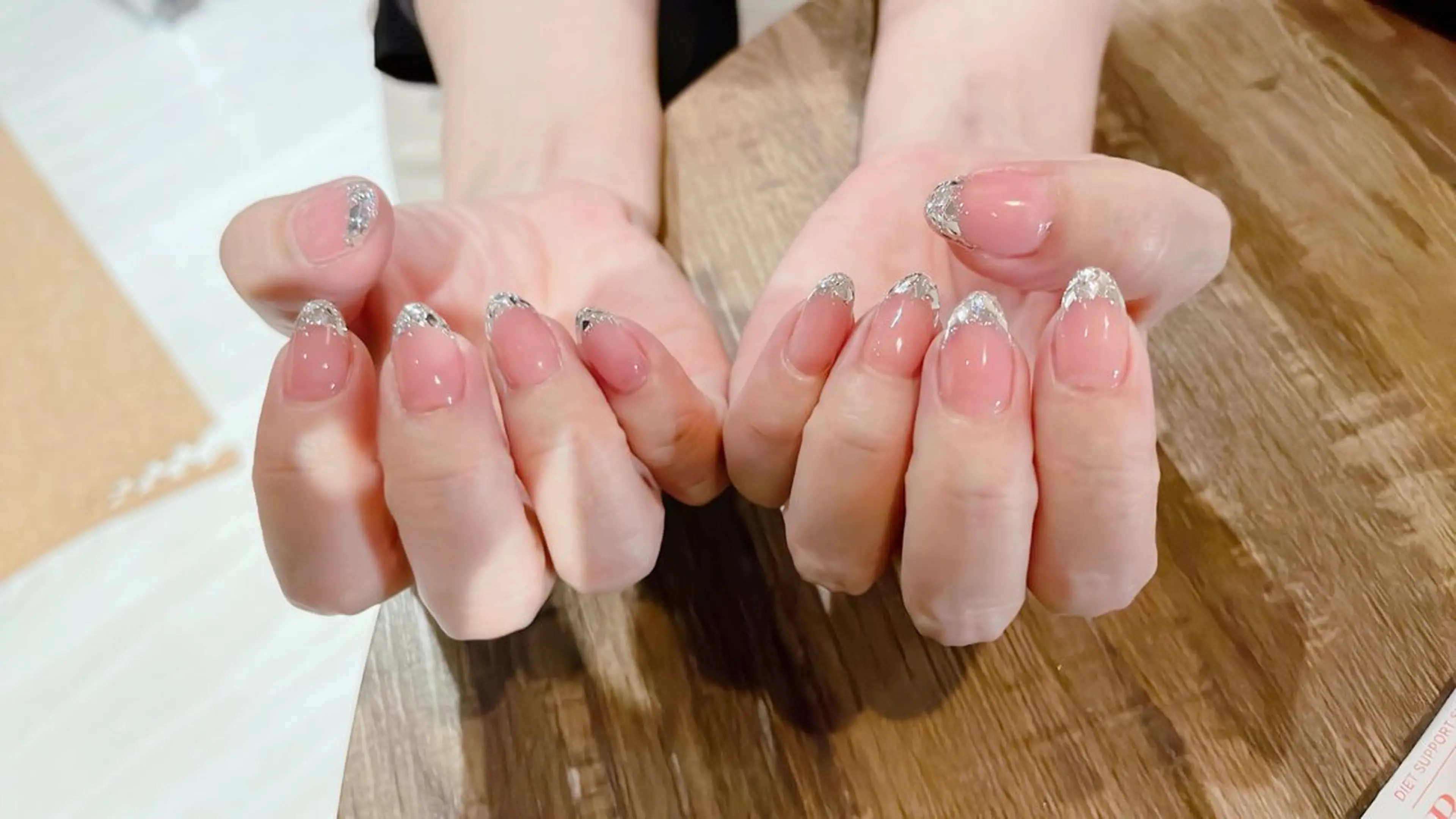 ネイル フレンチネイル ガラスフレンチ ハンドネイル エステ／ネイル/脱毛 R.Msalonのネイルデザイン