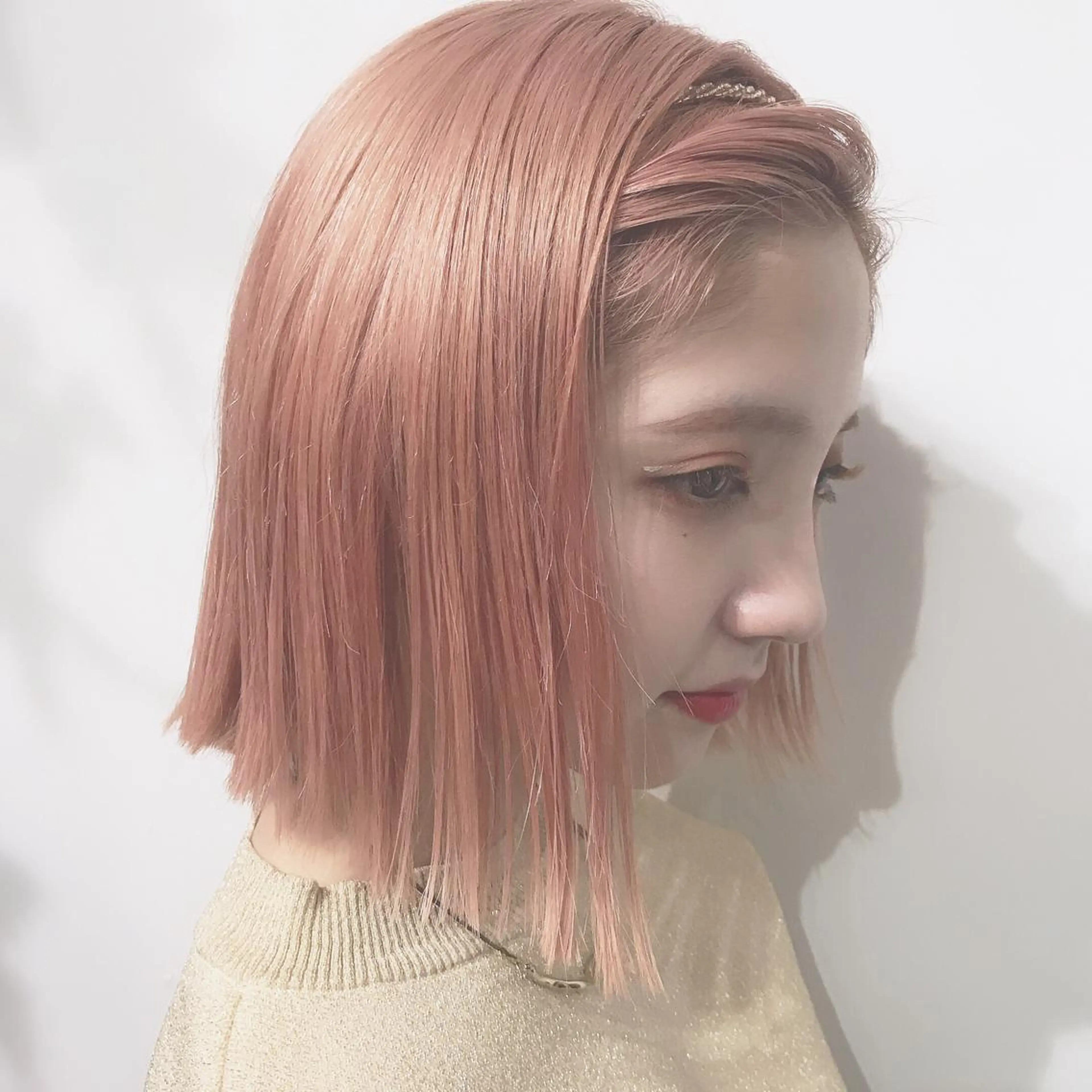 ショート 艶カラー/フェイス レイヤー/たむのヘアスタイル