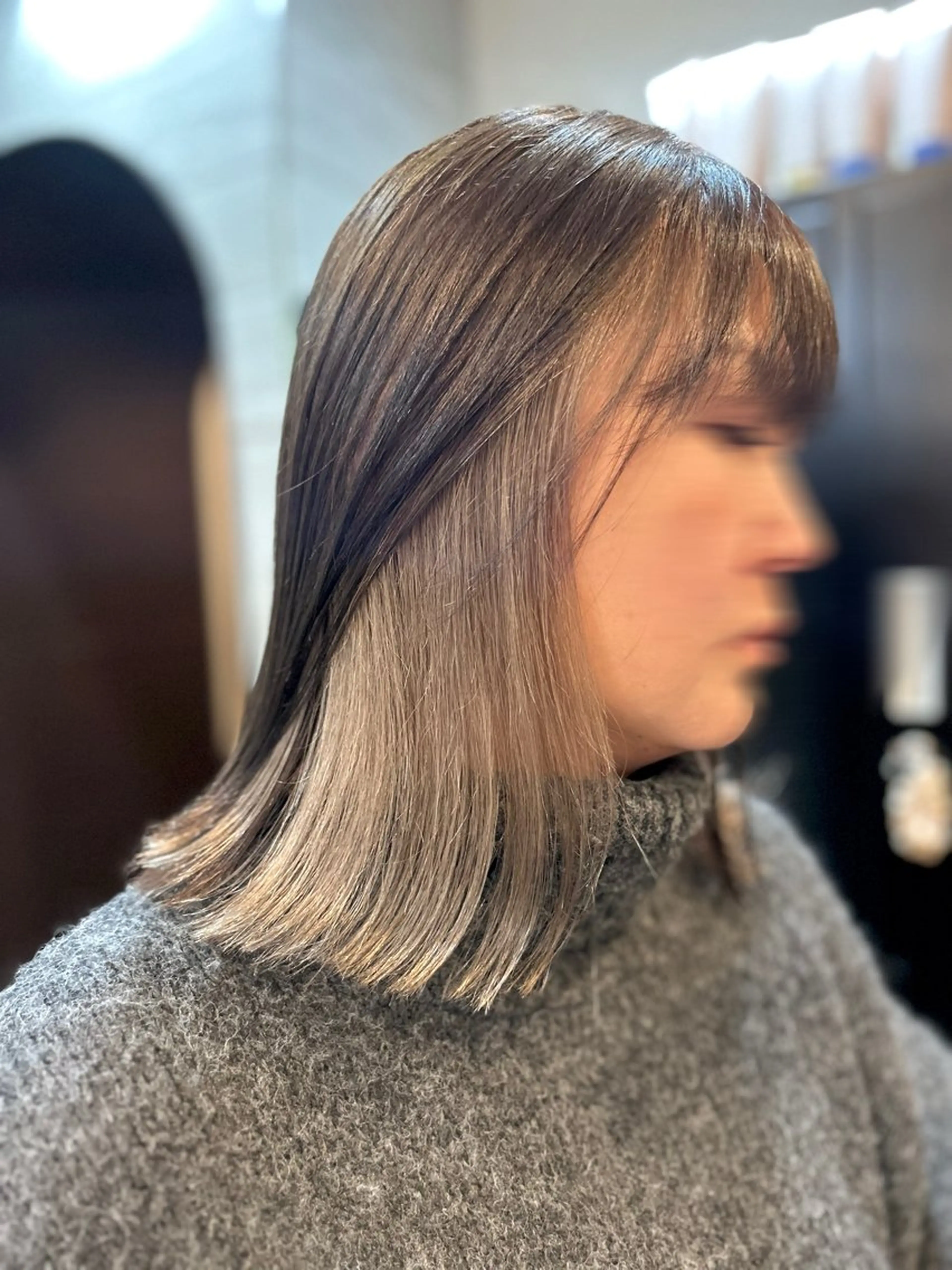 カラー 上田 愛來のヘアスタイル