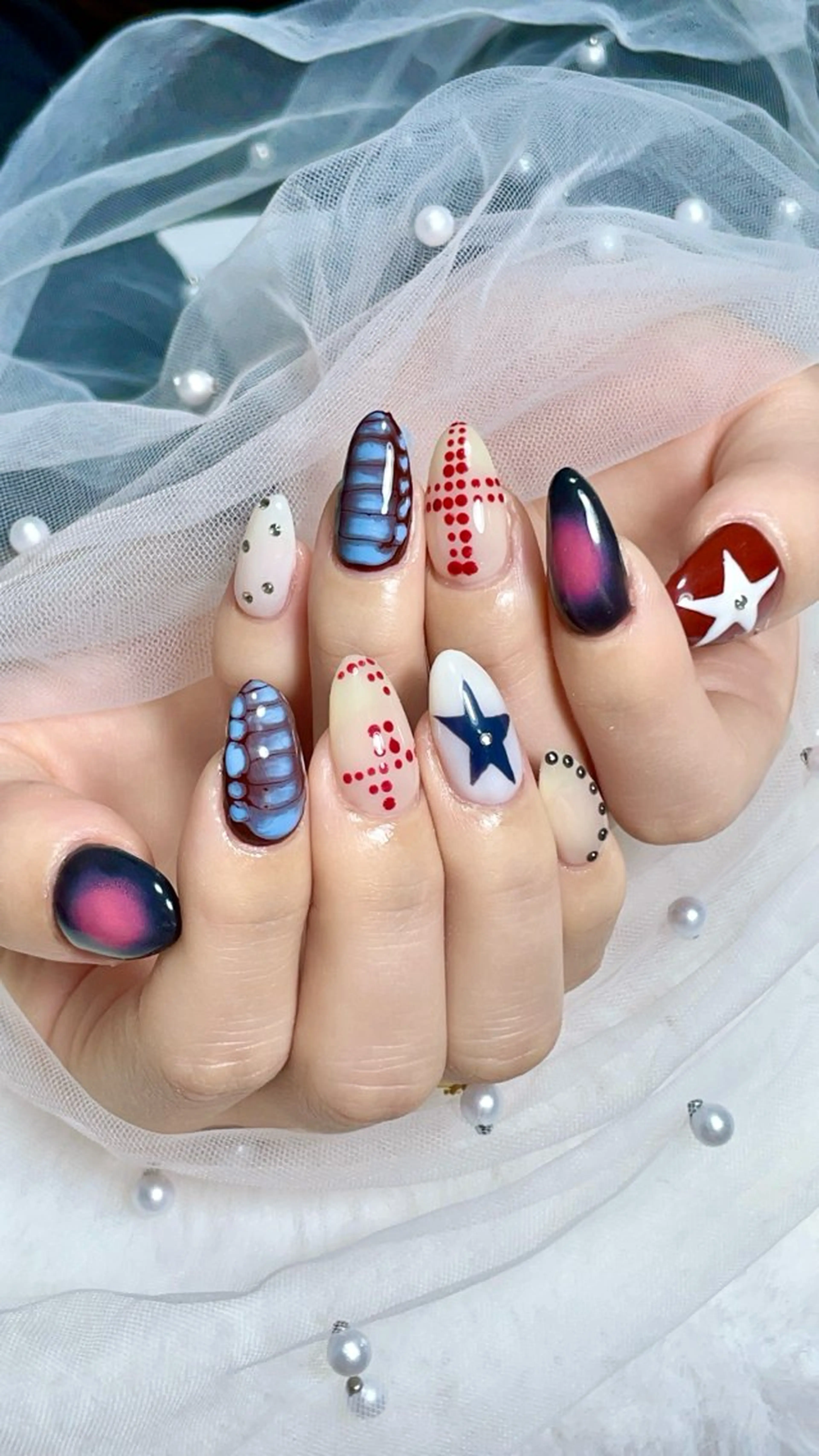 ネイル Crystal Nailのネイルデザイン