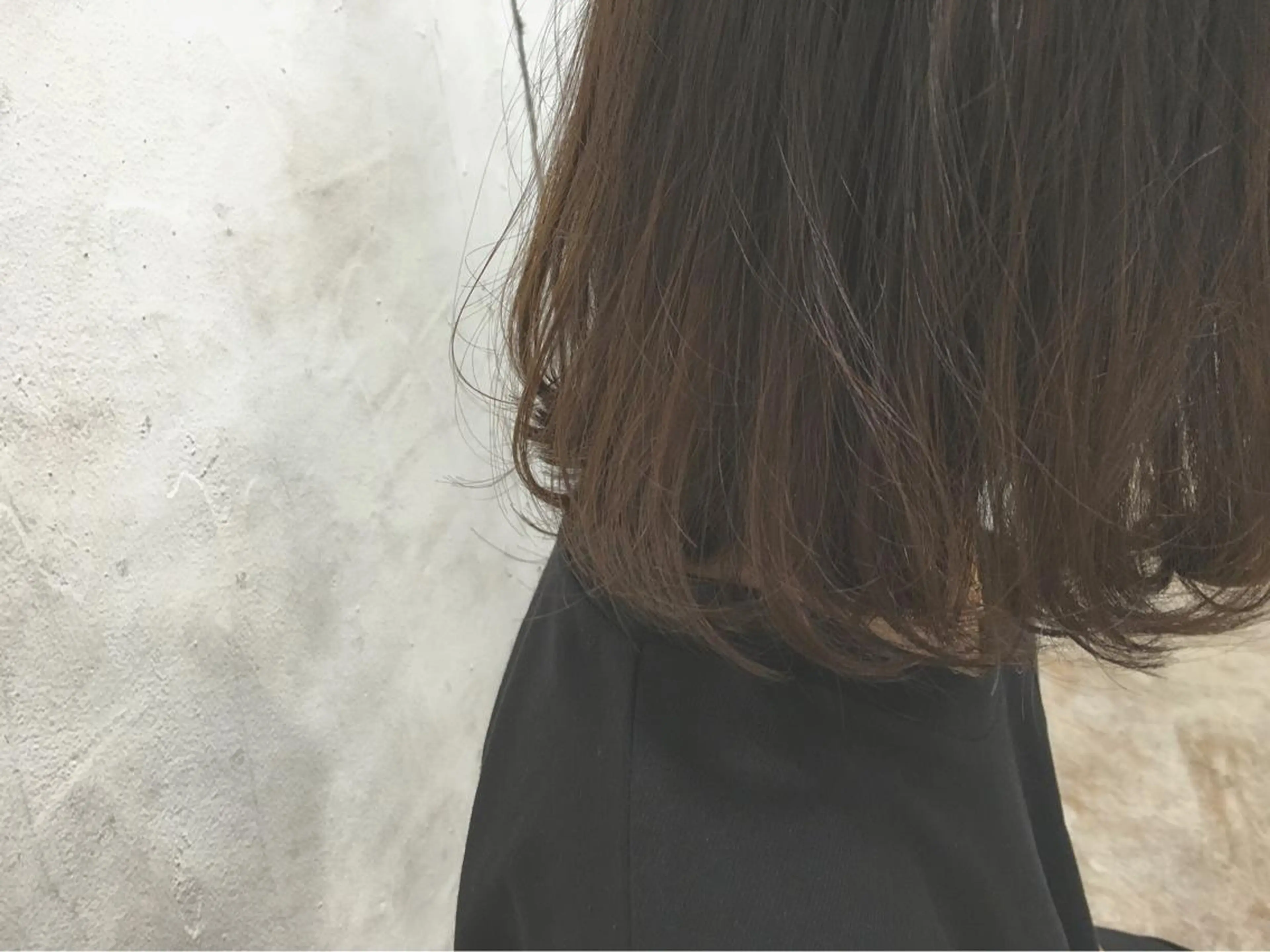 ショート カラー ブリーチ グラデーションカラー ブリーチなしカラー せこぐち まいのヘアスタイル