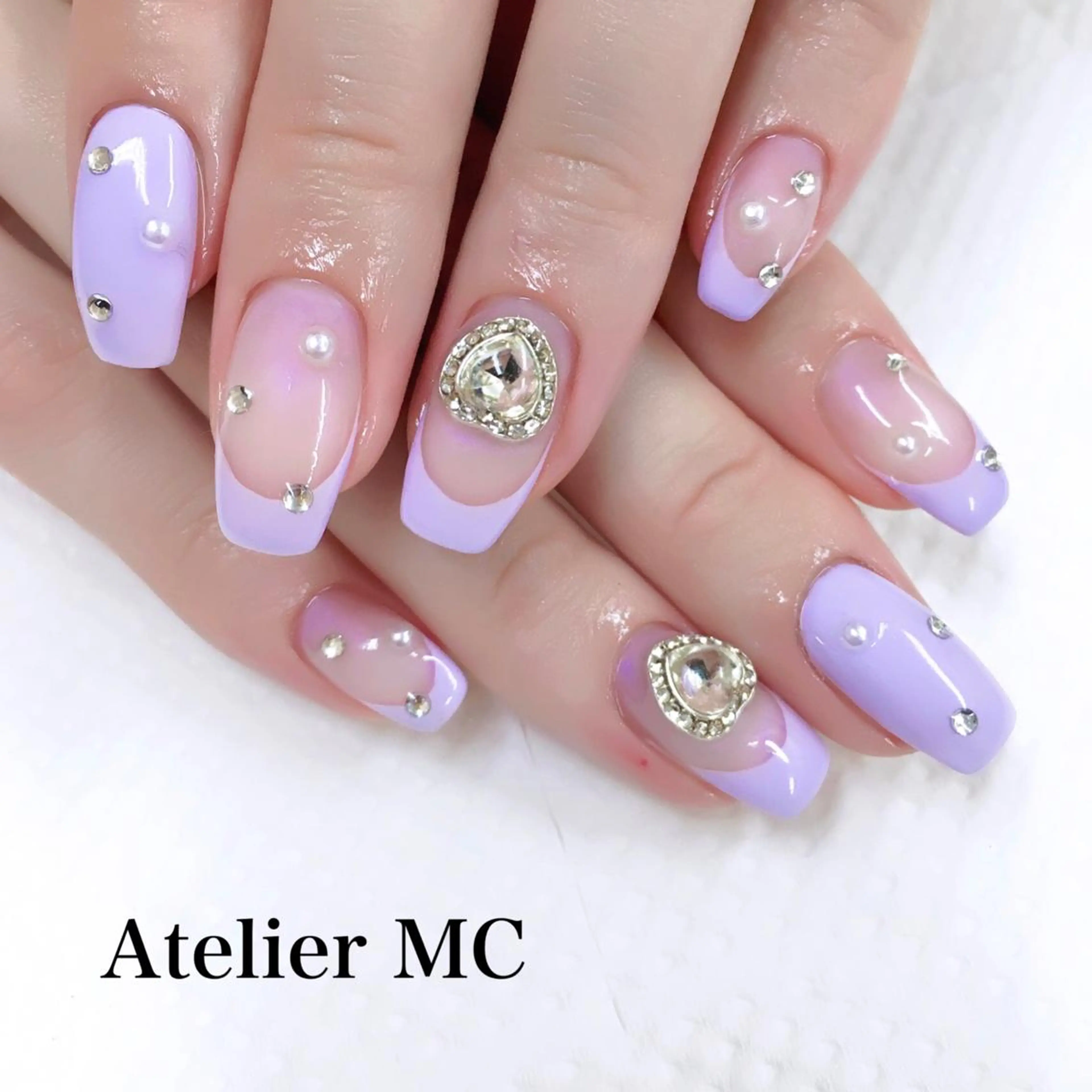 ネイル アトリエ エムシー 【新富町・東銀座】のネイルデザイン
