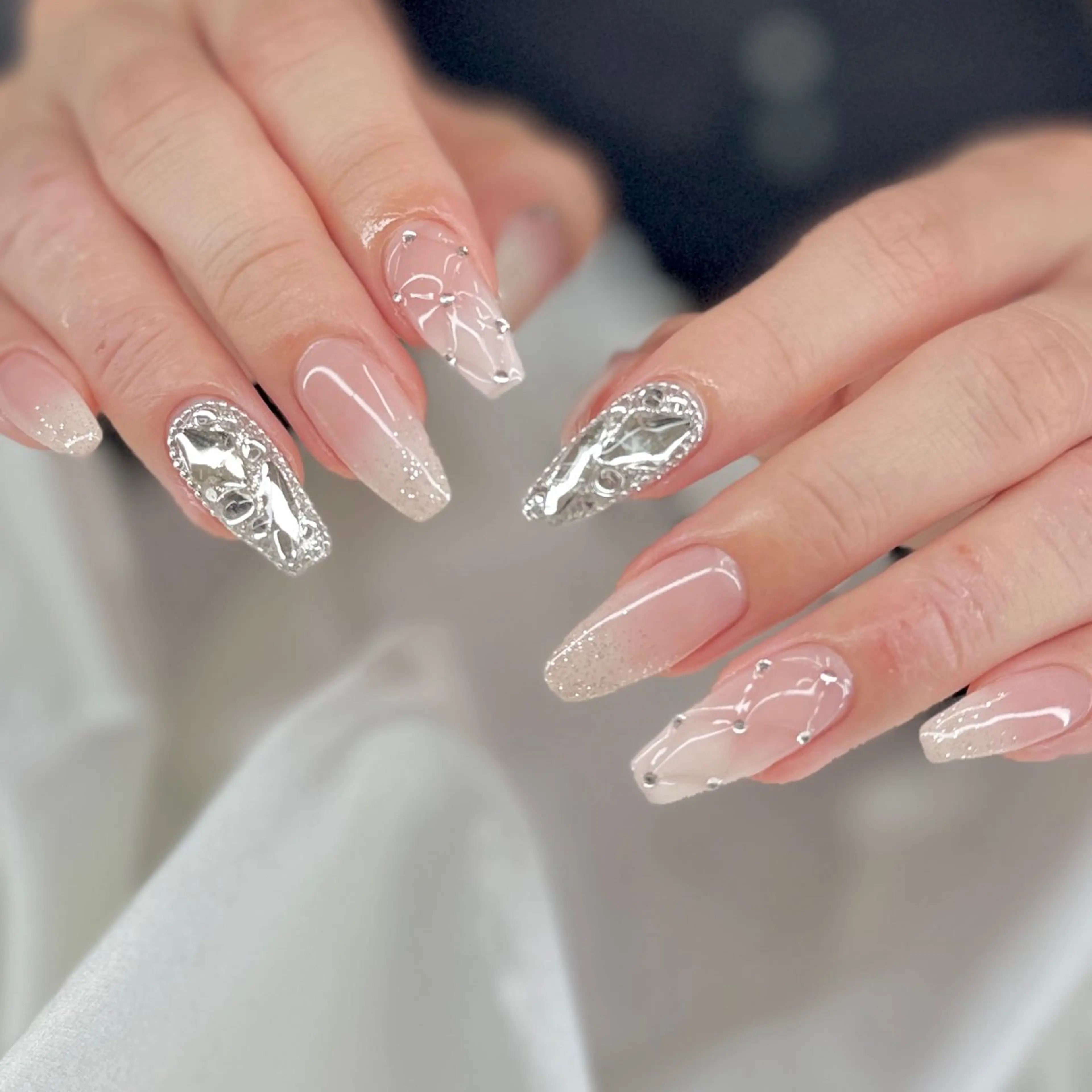 ネイル ハンドネイル RIKAKO🫧 矢場町/栄/名古屋のネイルデザイン