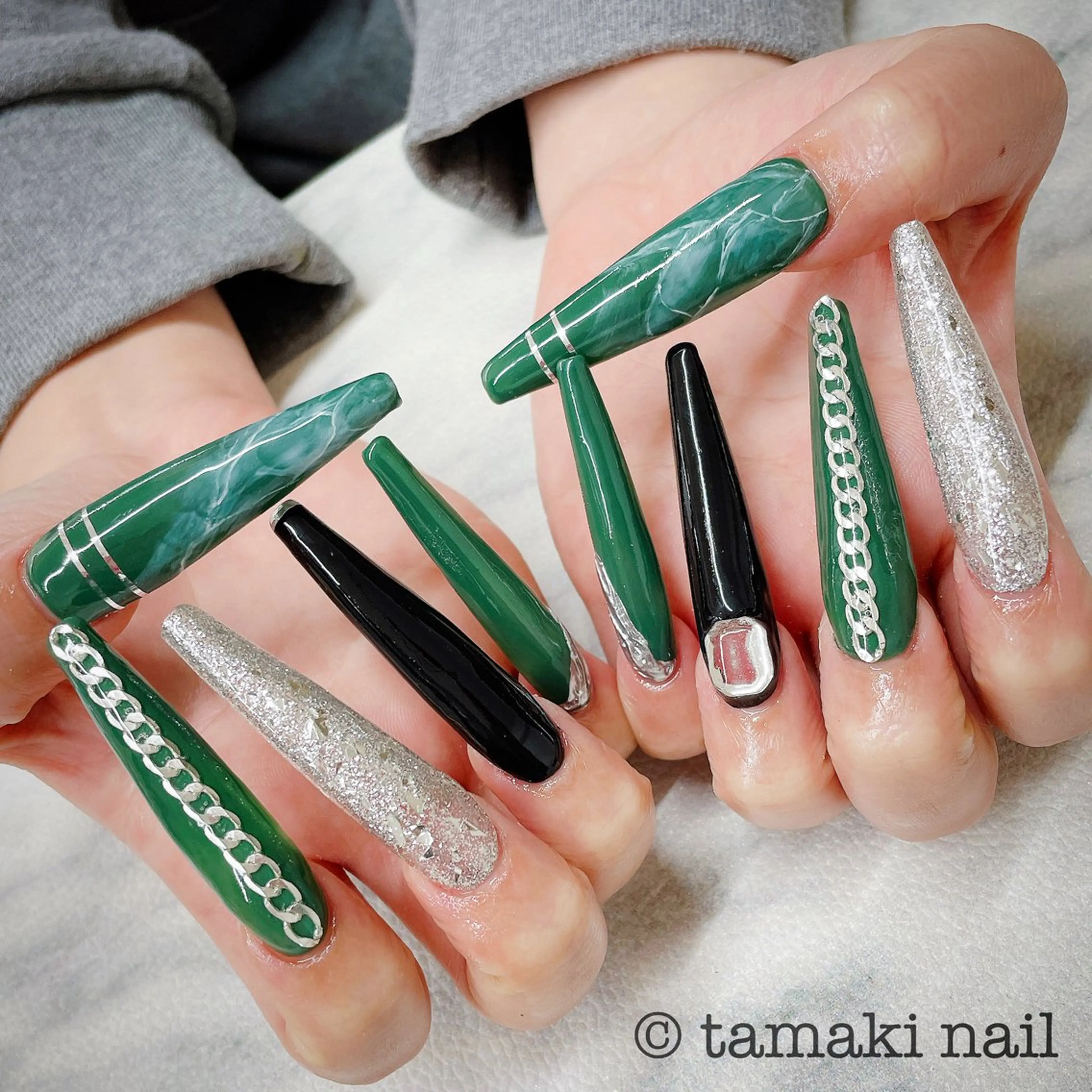 ネイル ロングネイル スカルプネイル MAYME TAMAKIのネイルデザイン