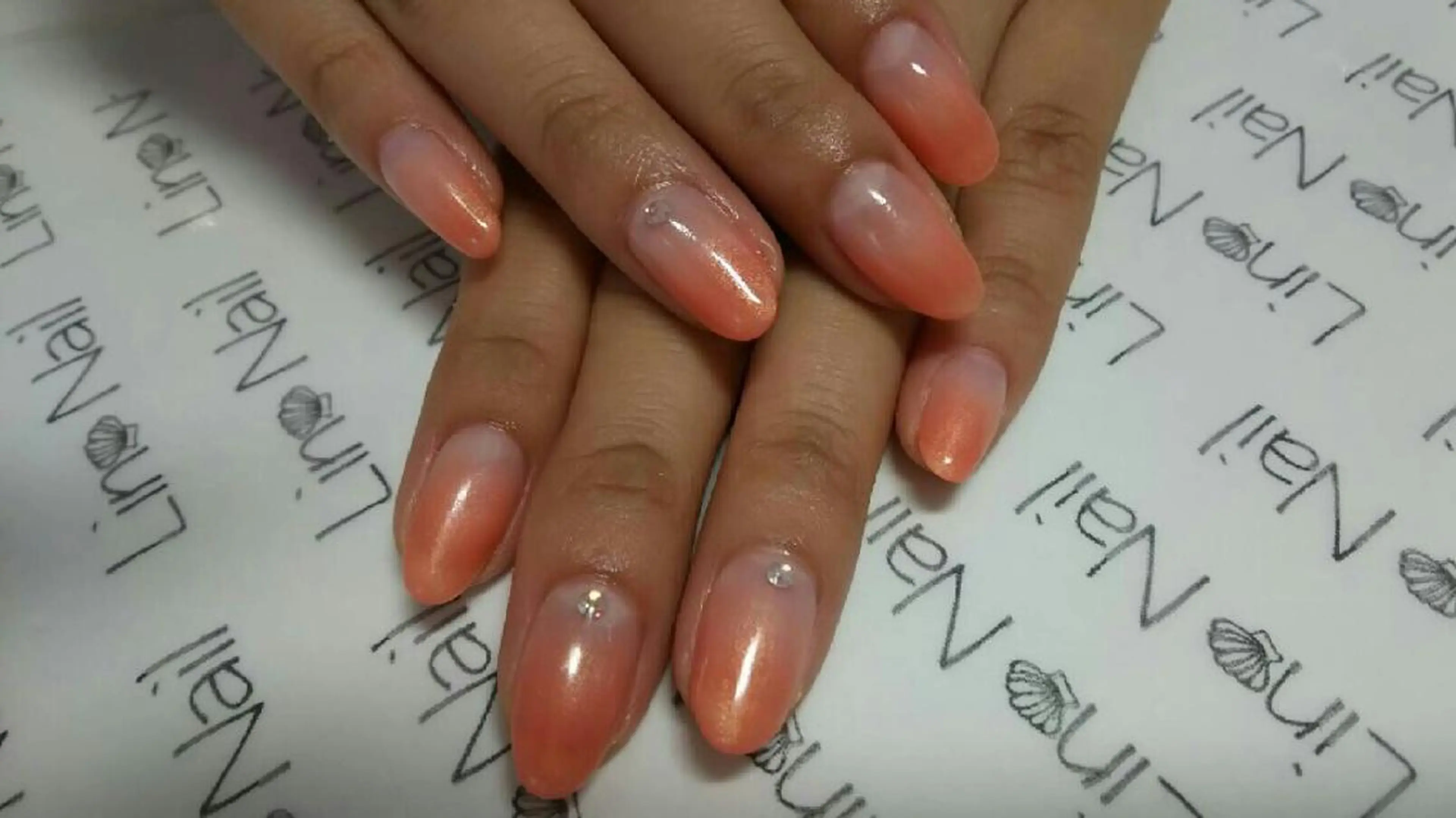 ショート ミディアム セミロング ロング ネイル まつエク グラデーション Lino Nail sekitomiのネイルデザイン