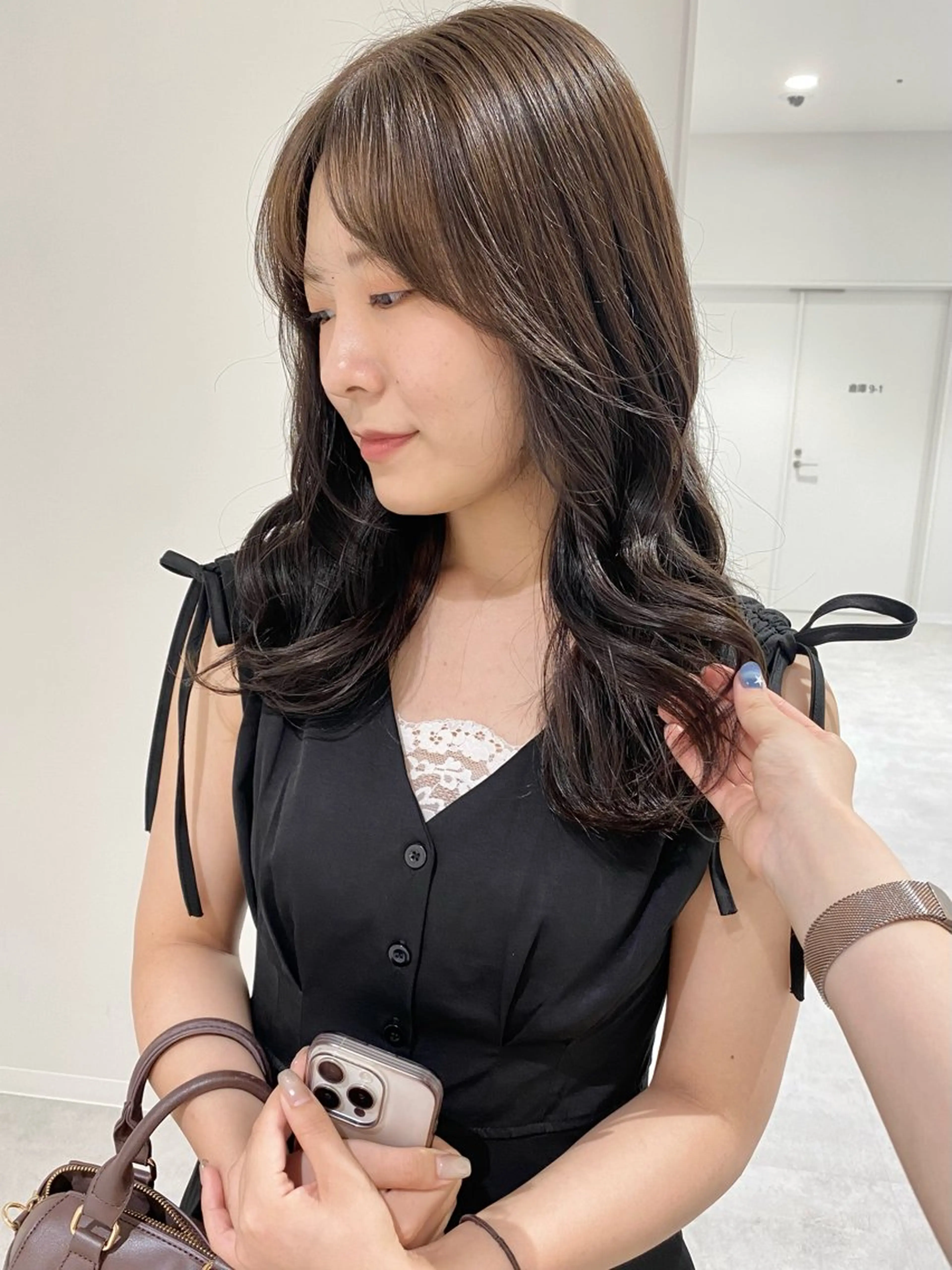 ロング カラー グレージュ カット ヘアカラー ベージュ/アレンジ /横浜/杉本千夏のヘアスタイル