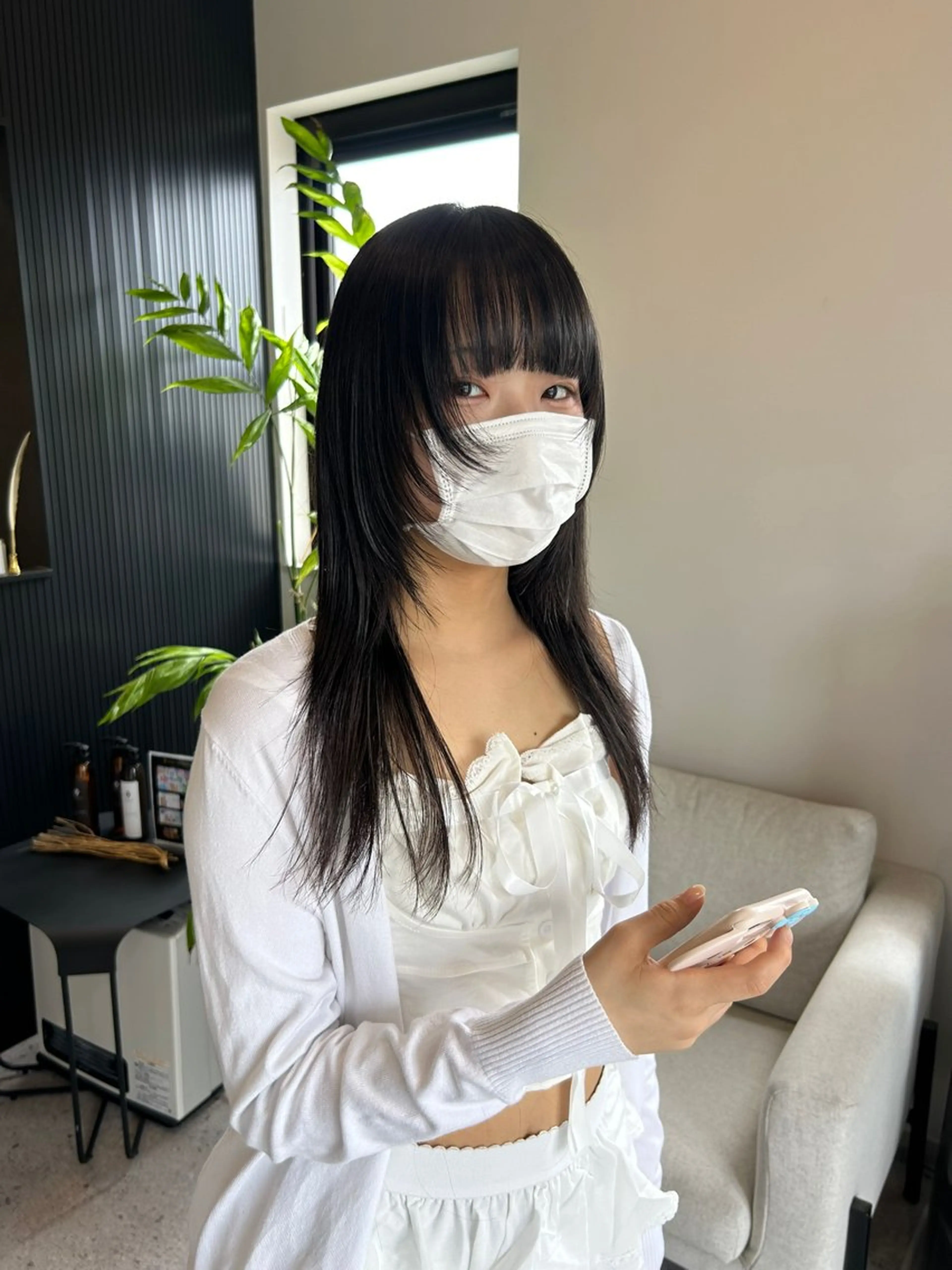 セミロング カット トリートメント SHIINA シイナのヘアスタイル