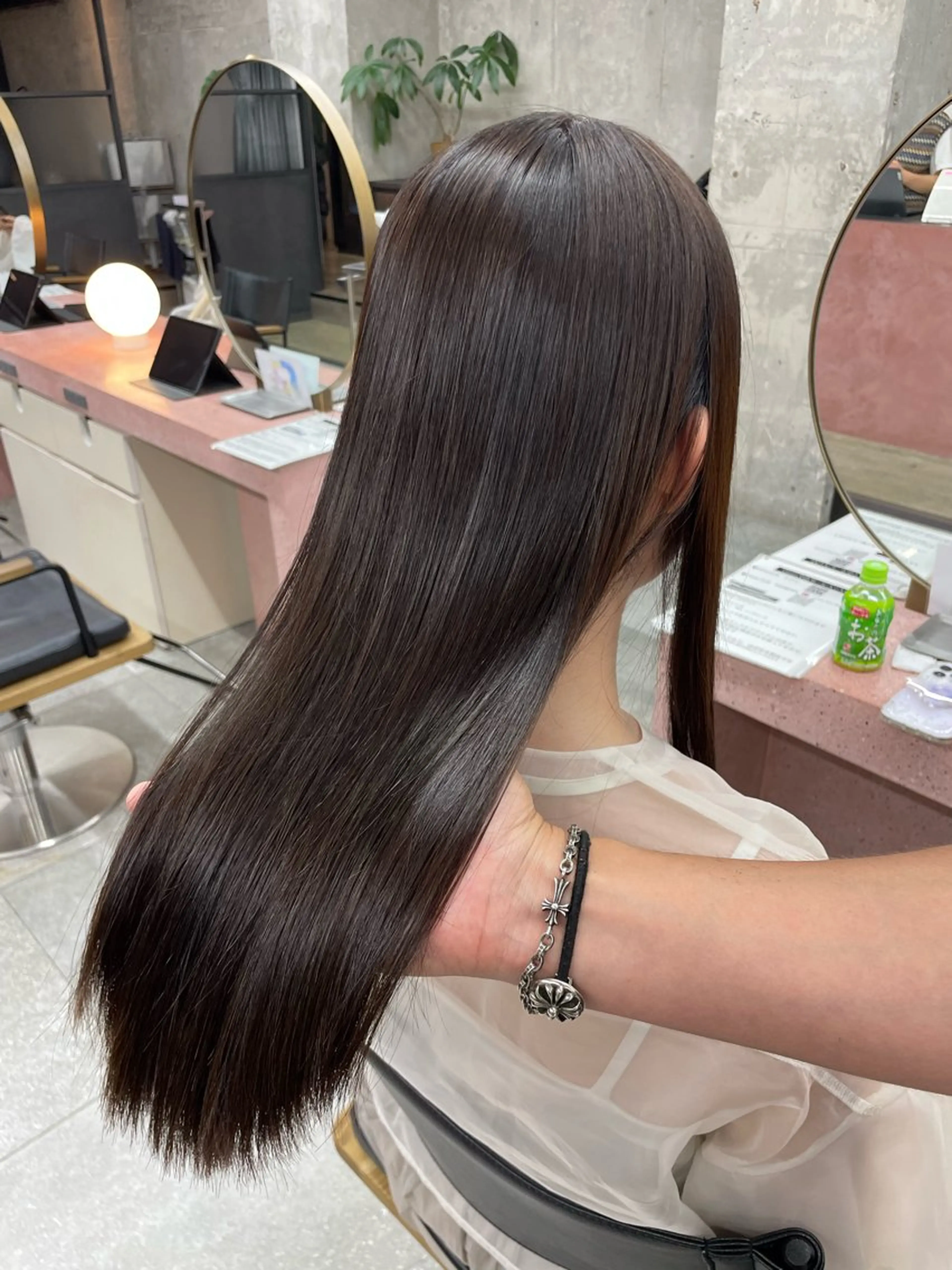 ロング くせ毛 伸ばしかけ 縮毛矯正 酸性ストレート 縮毛矯正 トリートメント 江上拓郎/ショート /酸性ストレートのヘアスタイル